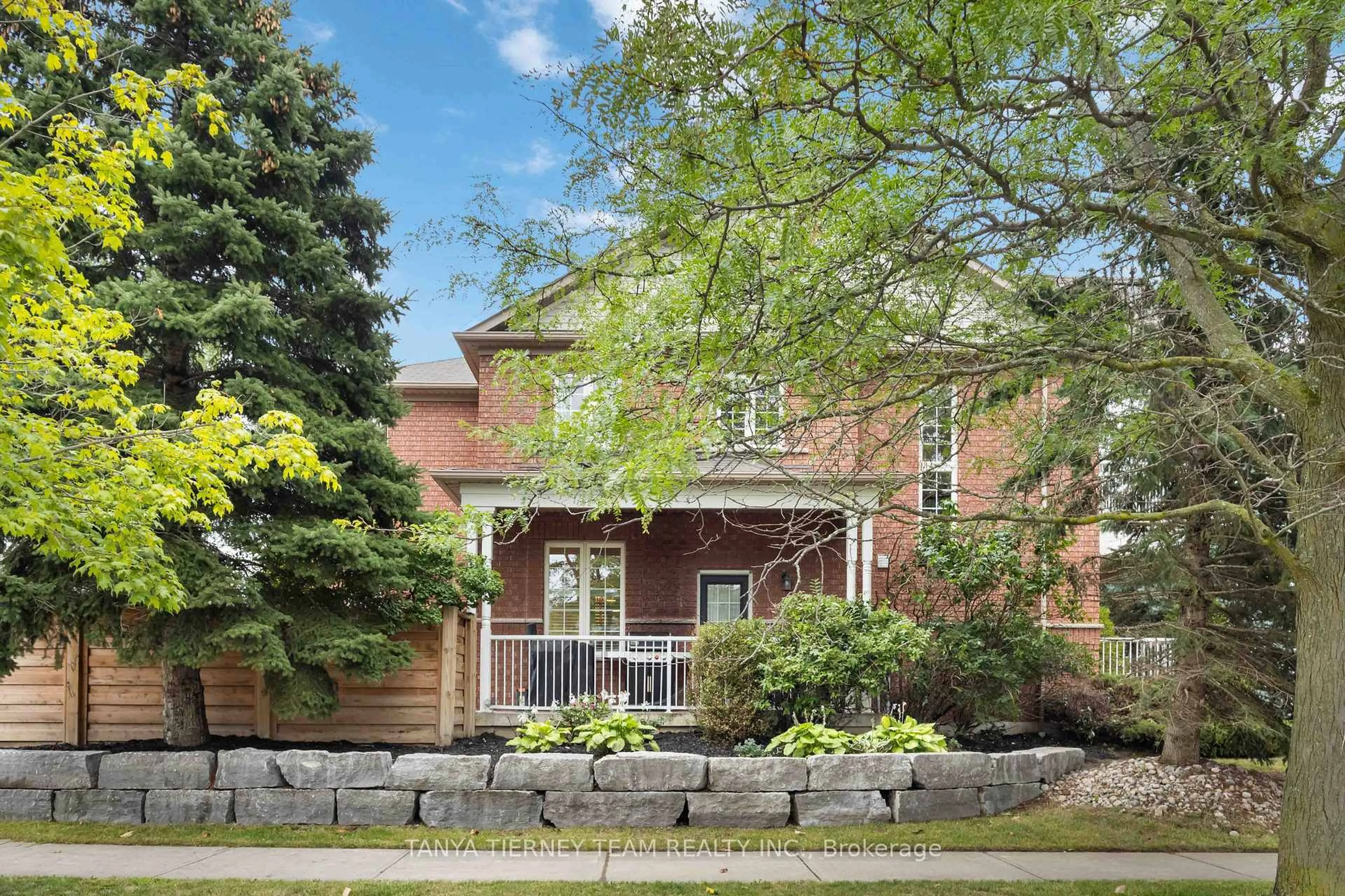 Home with brick exterior material, street for 14 Amanda Ave, Whitby Ontario L1M 1K4