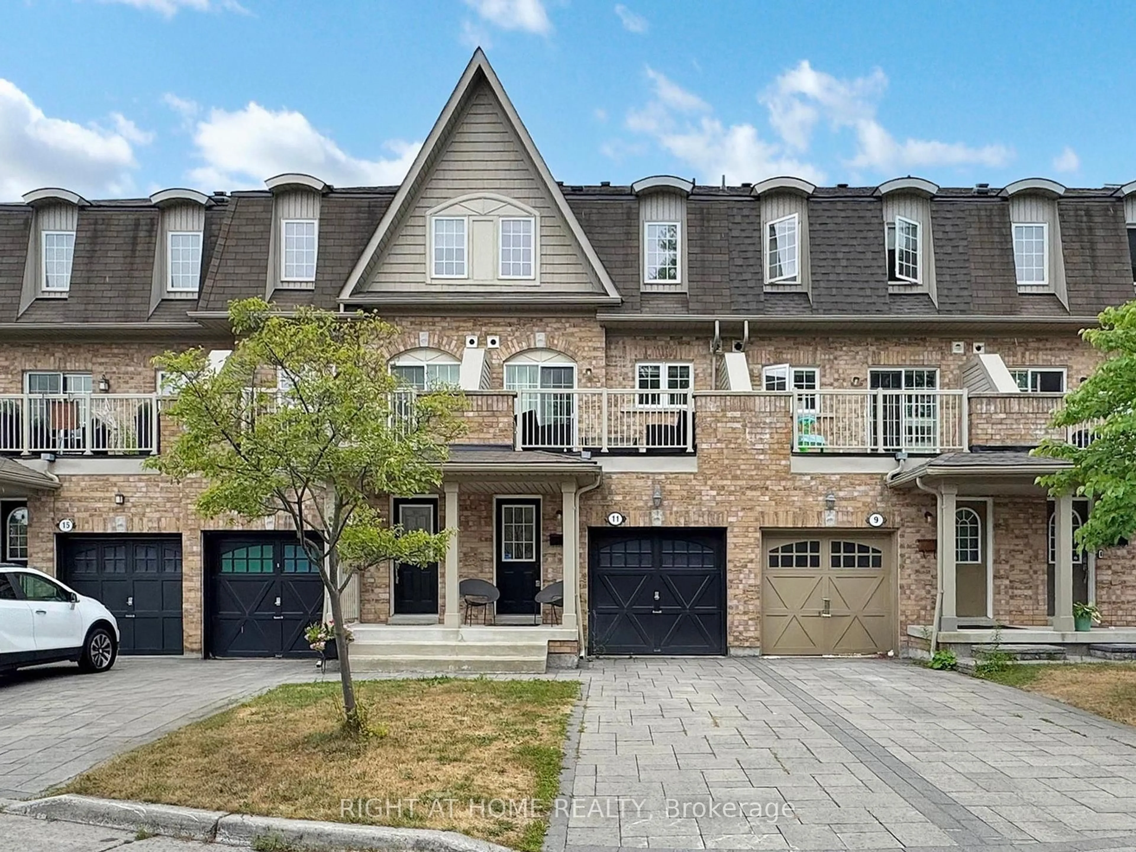 Home with brick exterior material, street for 11 Smithy Crt, Toronto Ontario M1C 0C3