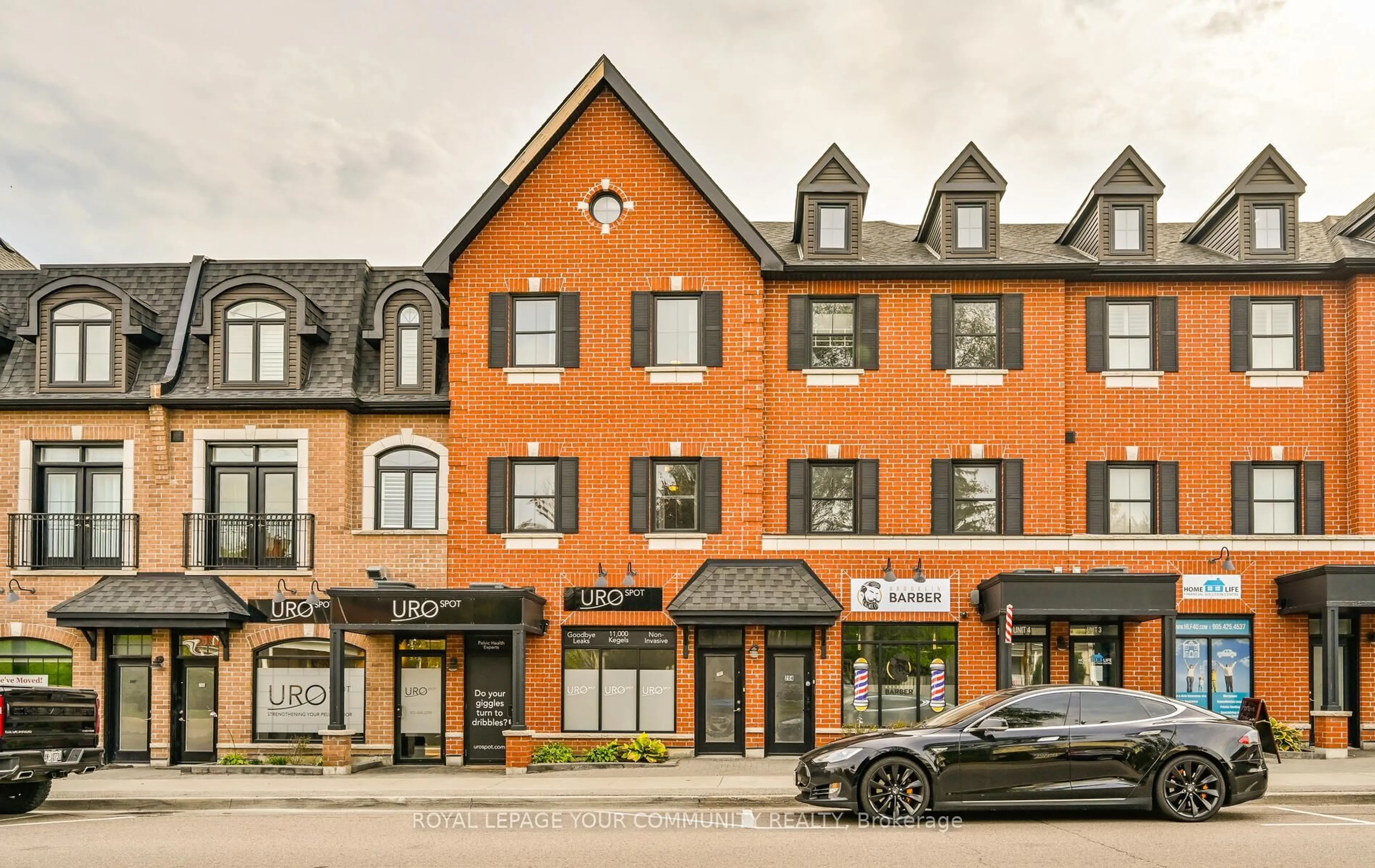 Patio, street for 17 Baldwin St #205, Whitby Ontario L1M 1A2