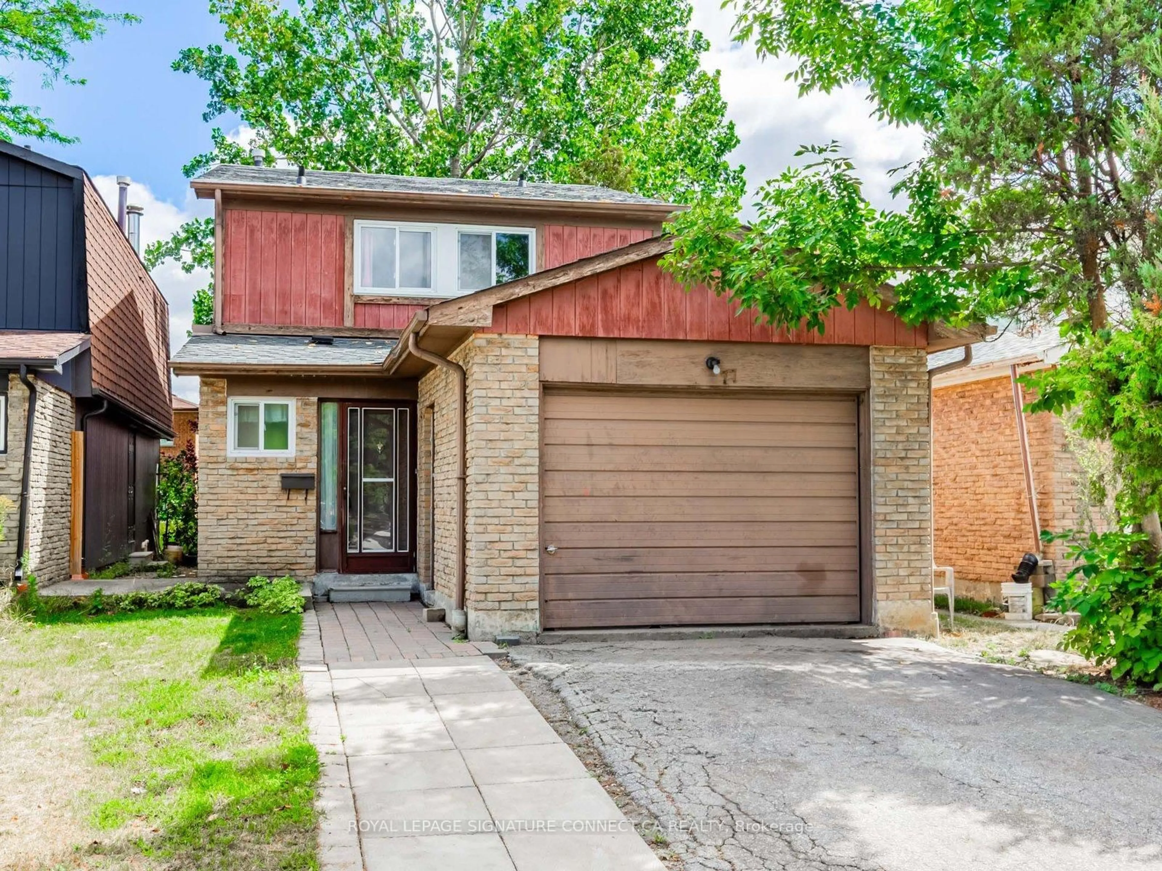Home with brick exterior material, street for 77 White Heather Blvd, Toronto Ontario M1V 1P7