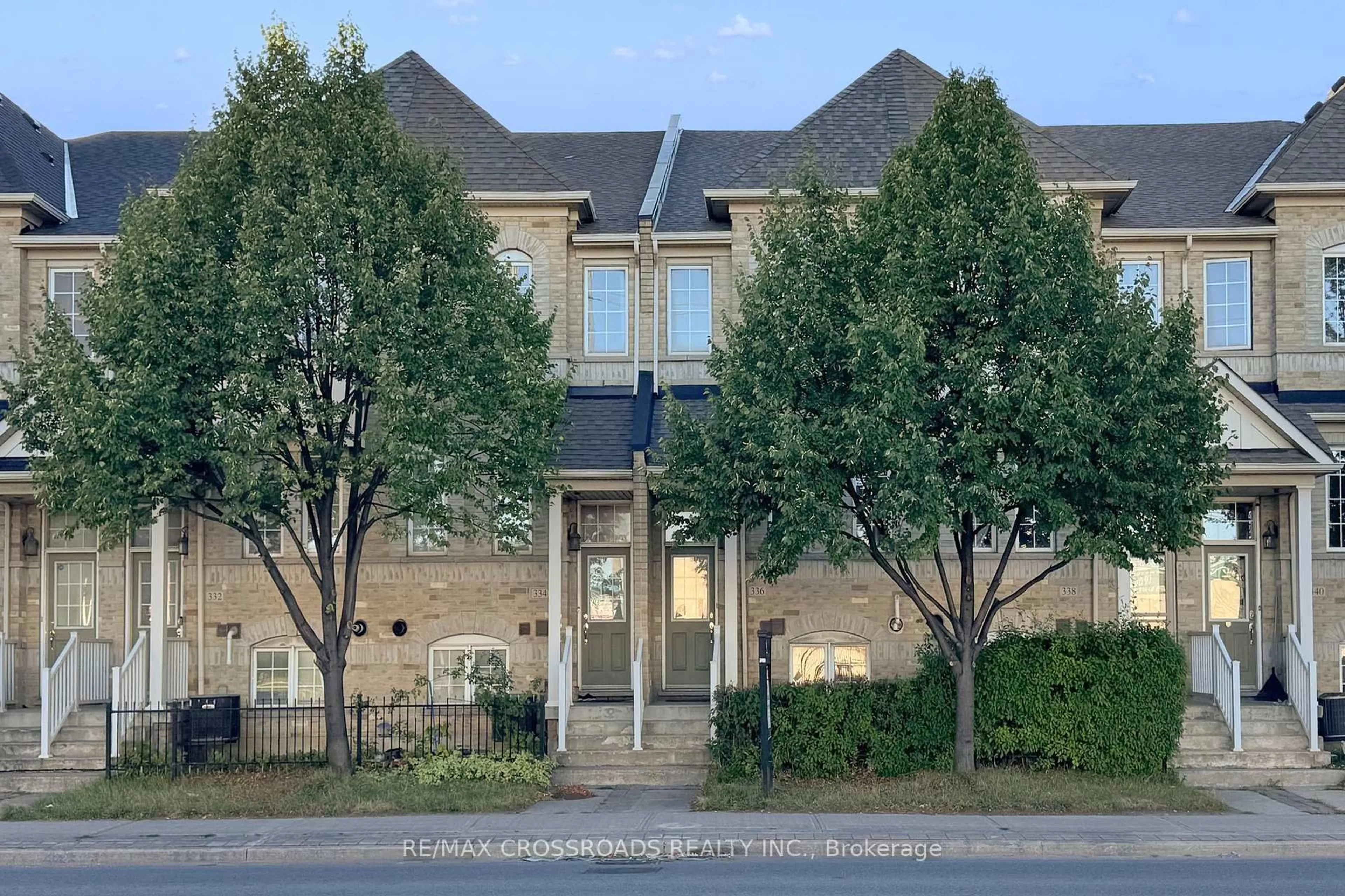 Unknown for 336 Danforth Rd, Toronto Ontario M1L 0B5