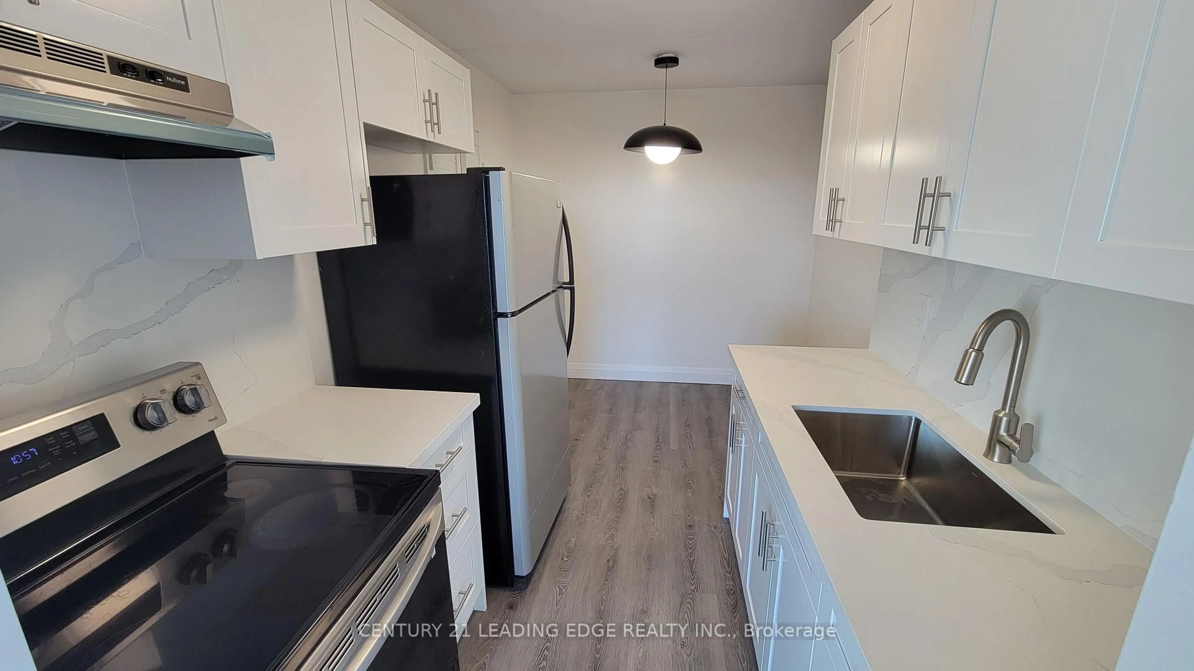 Standard kitchen, unknown for 2 Glamorgan Ave #1005, Toronto Ontario M1P 2M8