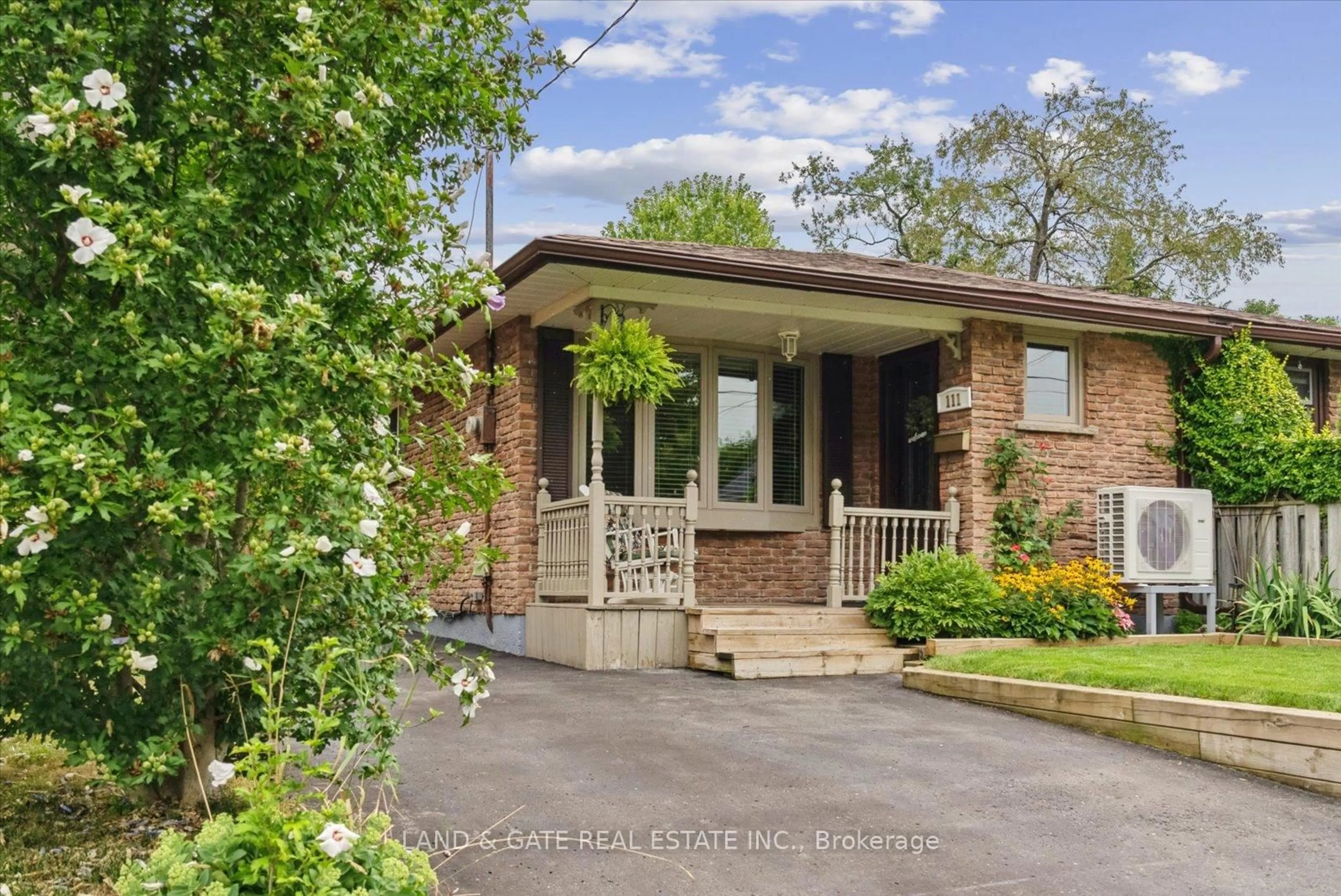 Home with brick exterior material, street for 111 Guelph St, Oshawa Ontario L1H 6H8