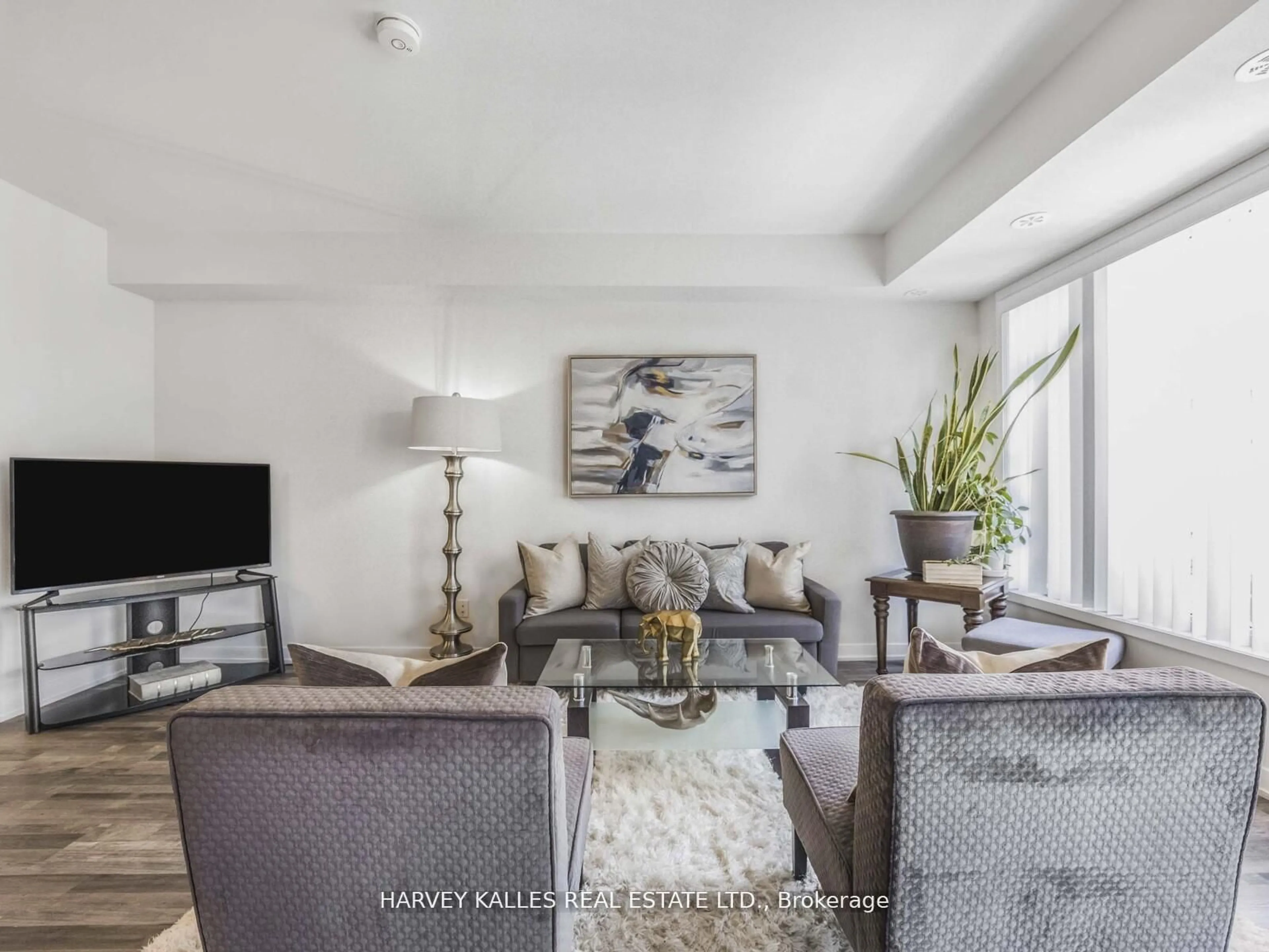 Living room with furniture, unknown for 1460 Whites Rd #404, Pickering Ontario L1V 0E8