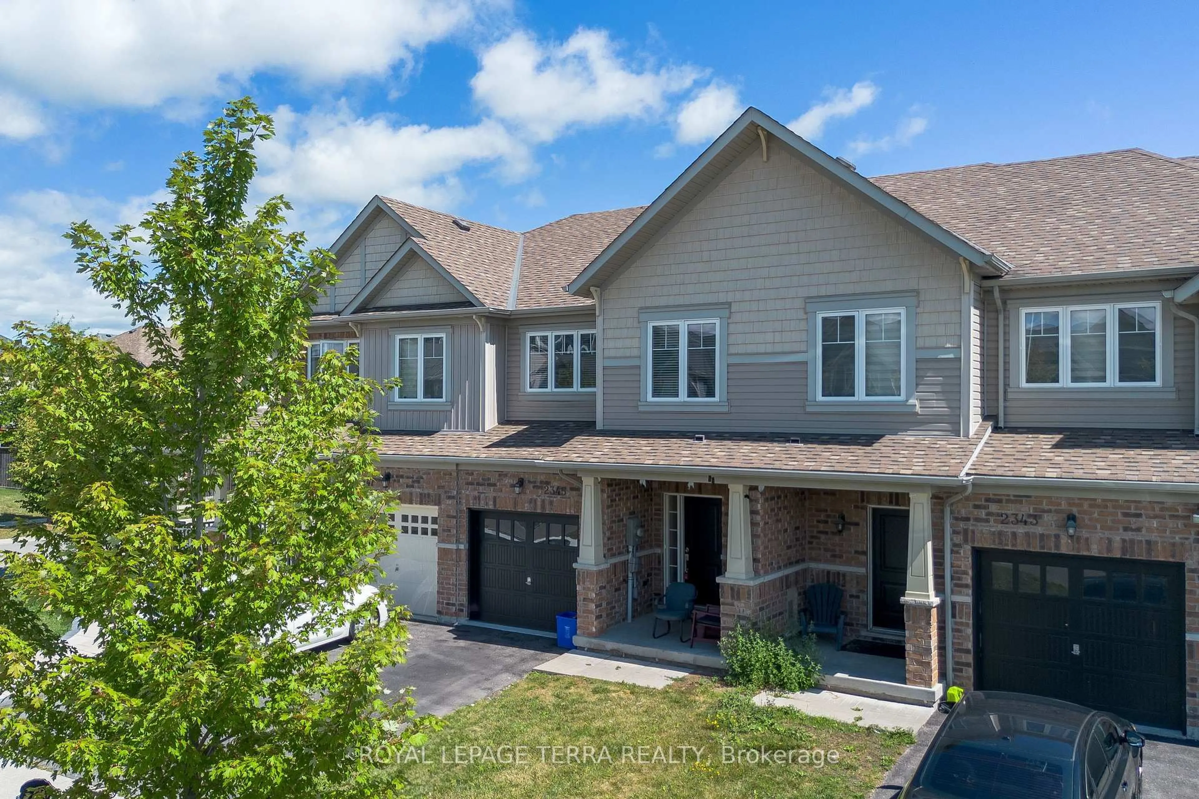 Unknown for 2345 Steeplechase St, Oshawa Ontario L1L 0C1