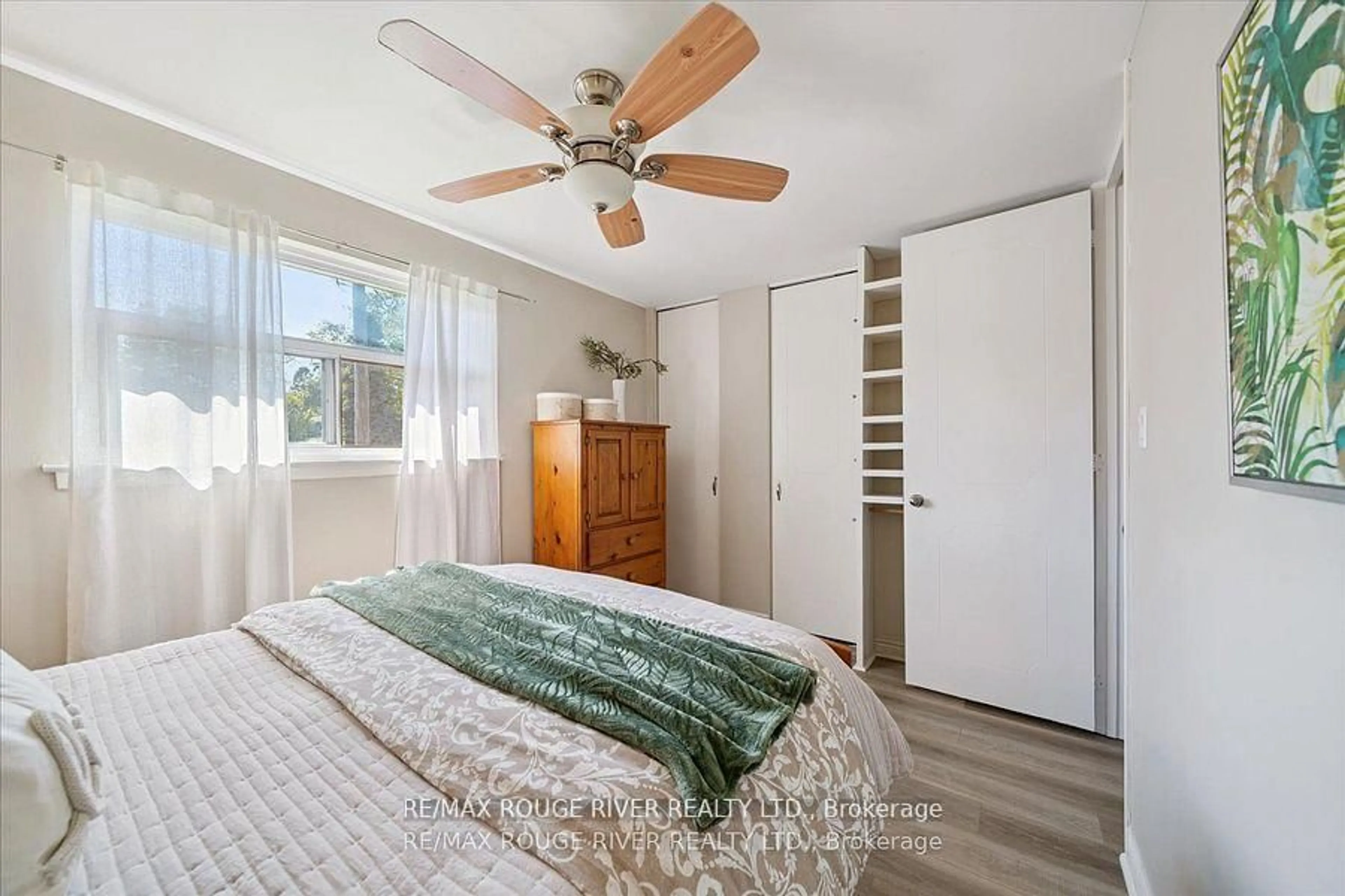Bedroom with bed, unknown for 810 Zator Ave, Pickering Ontario L1W 1X9