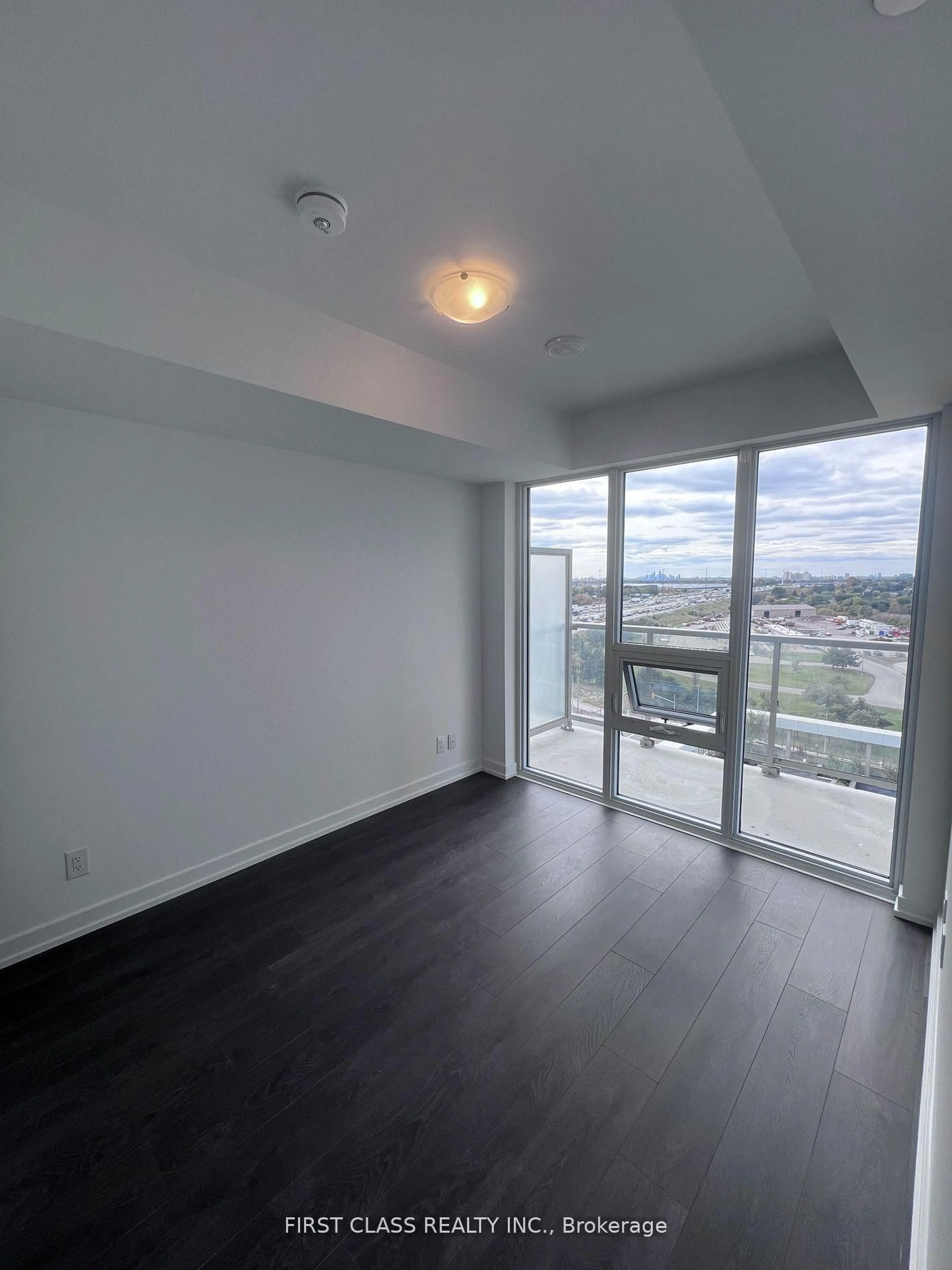A pic of a room for 2033 Kennedy Rd #1501, Toronto Ontario M1T 0B9