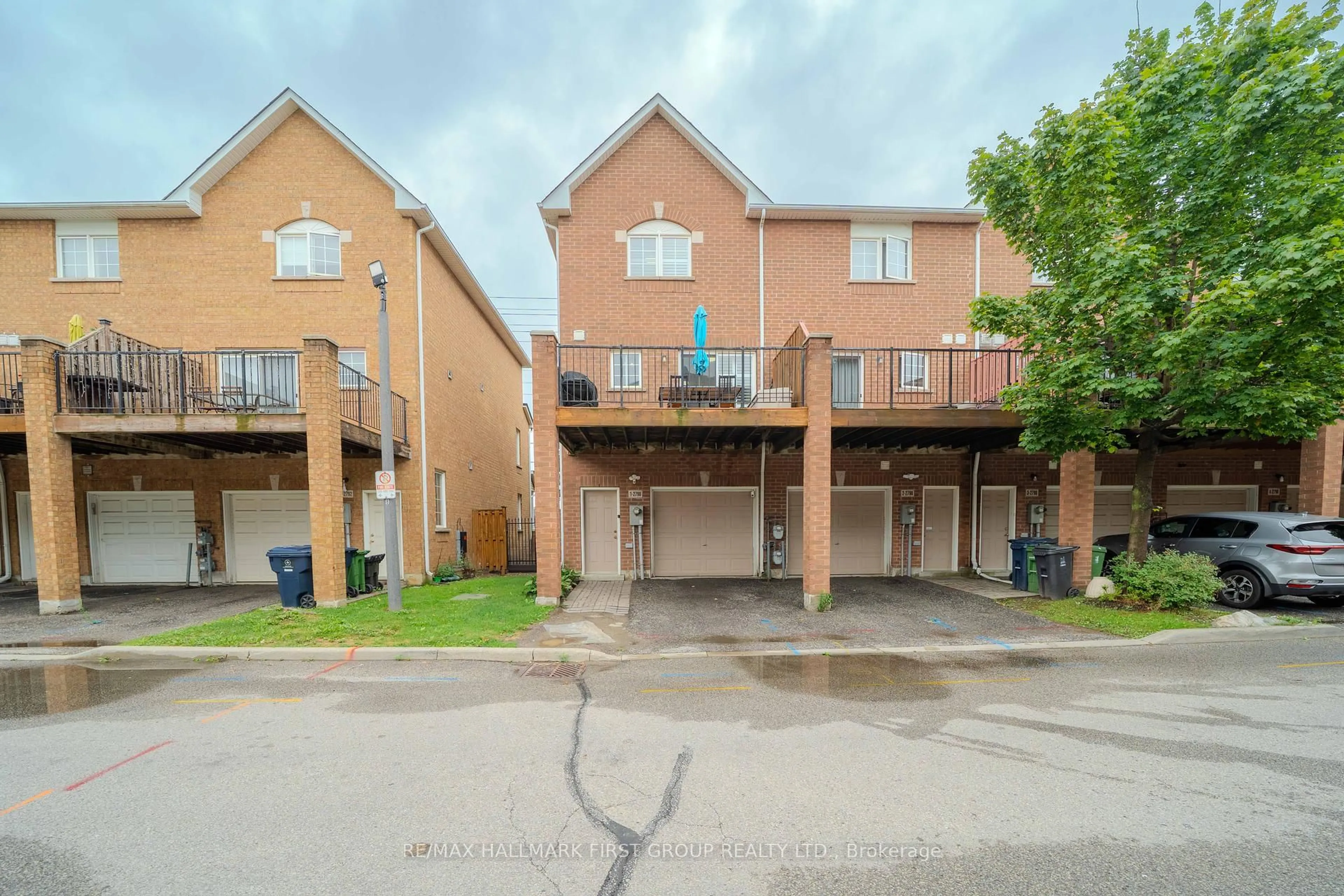 Patio, street for 2790 Eglinton Ave #1, Toronto Ontario M1J 2C8