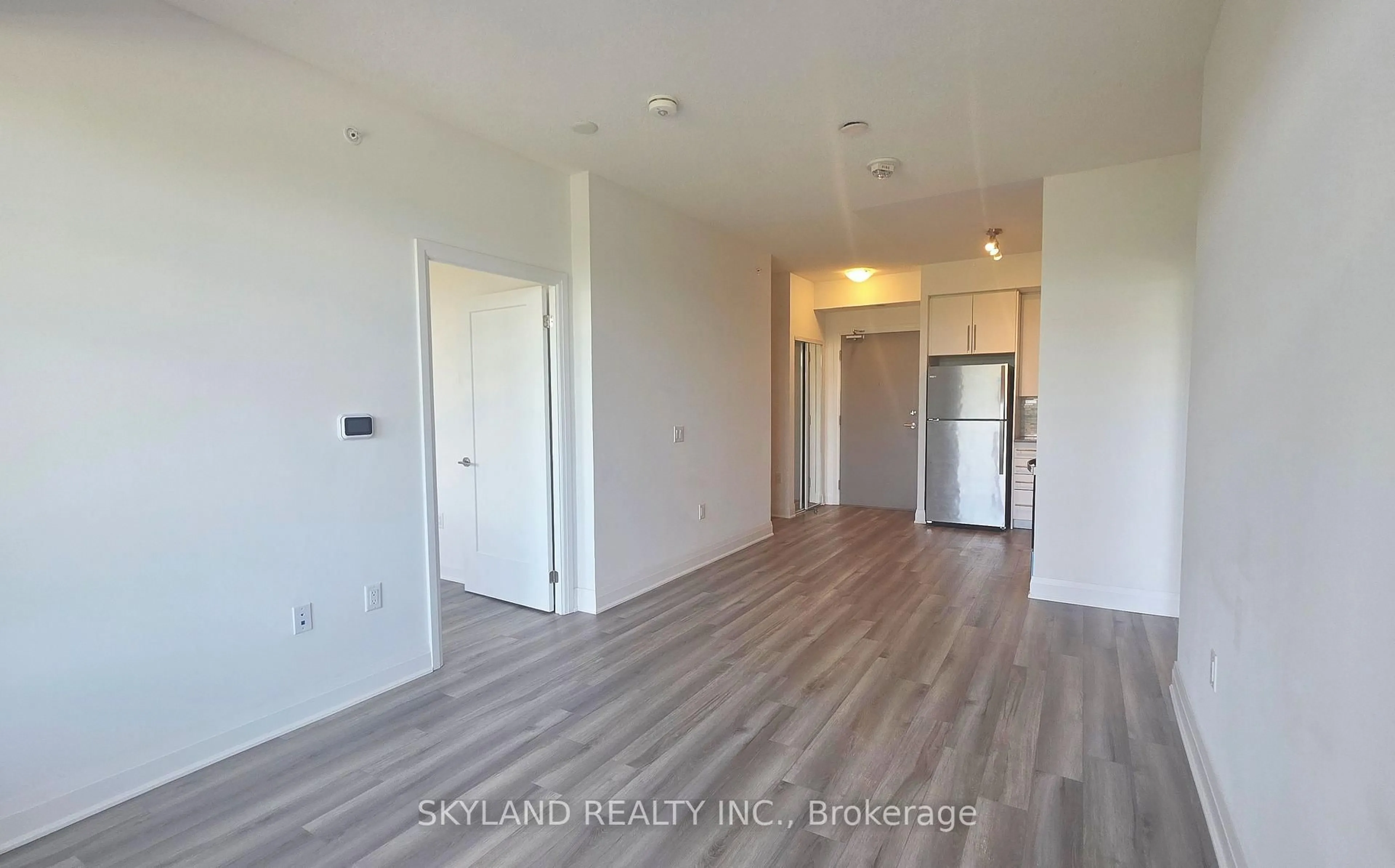 A pic of a room for 3220 Sheppard Ave #222, Toronto Ontario M1T 0B7