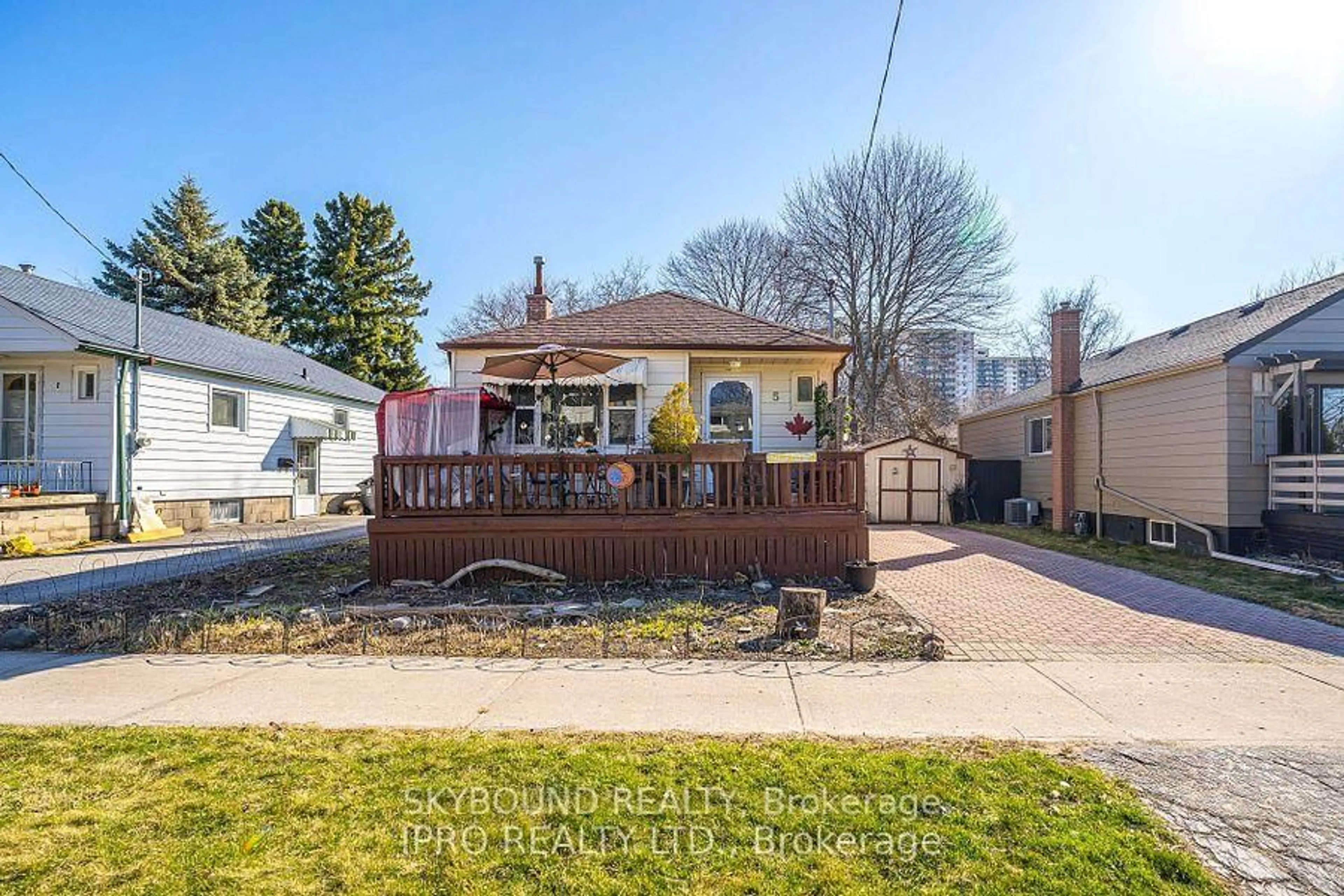 Unknown for 5 Westbourne Ave, Toronto Ontario M1L 2X8