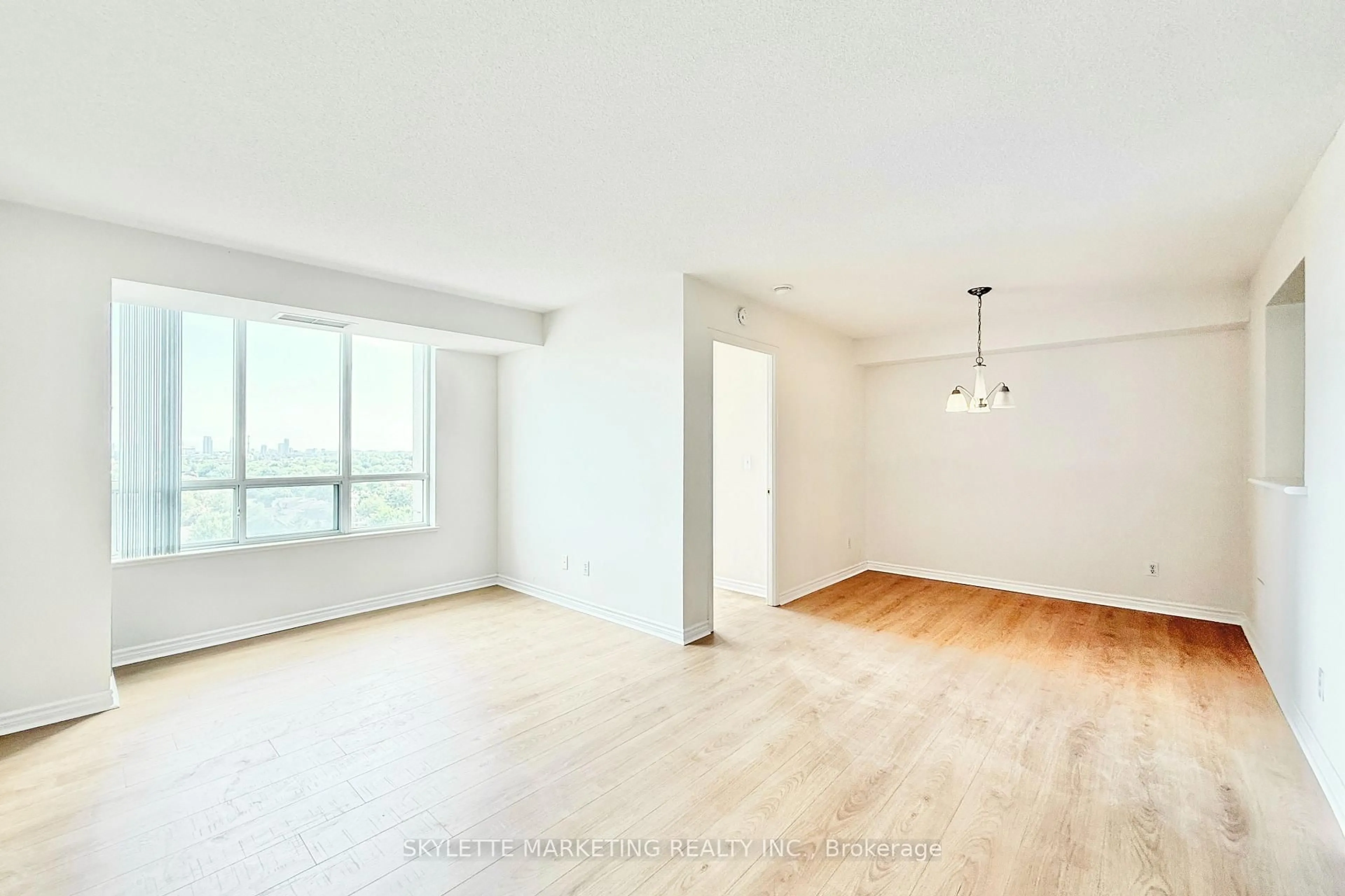 A pic of a room for 5039 Finch Ave #1109, Toronto Ontario M1S 5L6