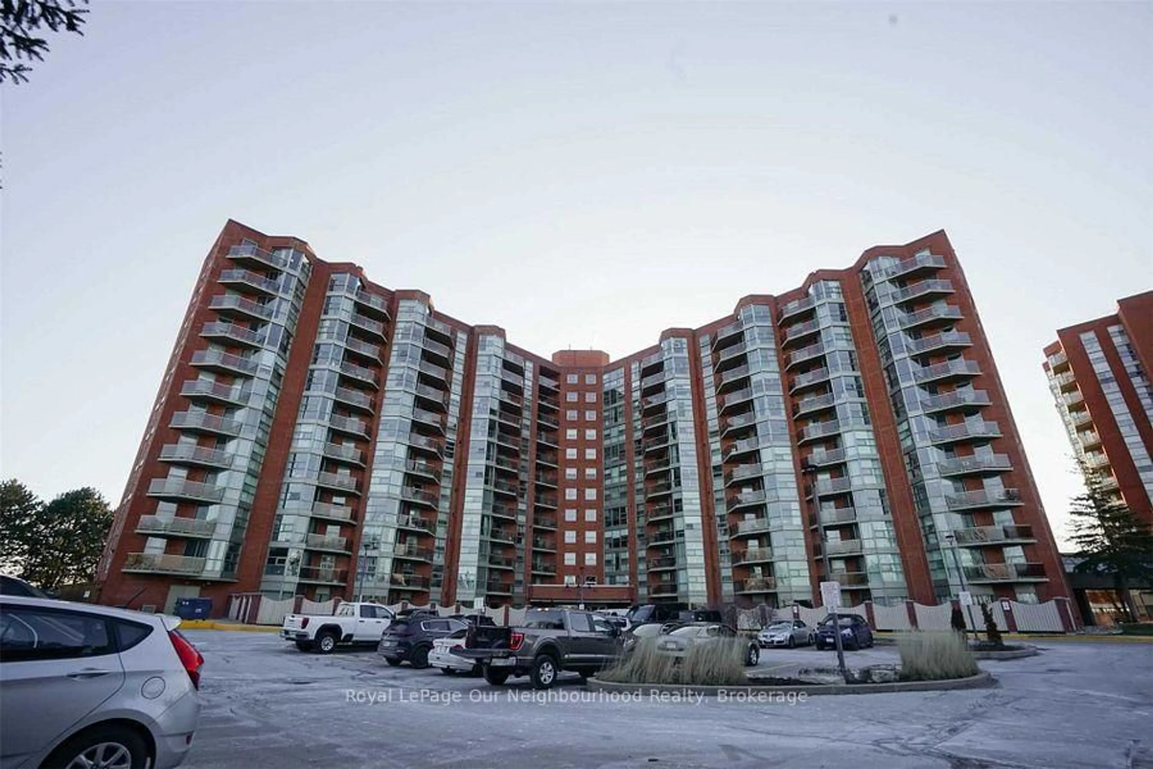 Unknown for 20 Dean Park Rd #611, Toronto Ontario M1B 3G9