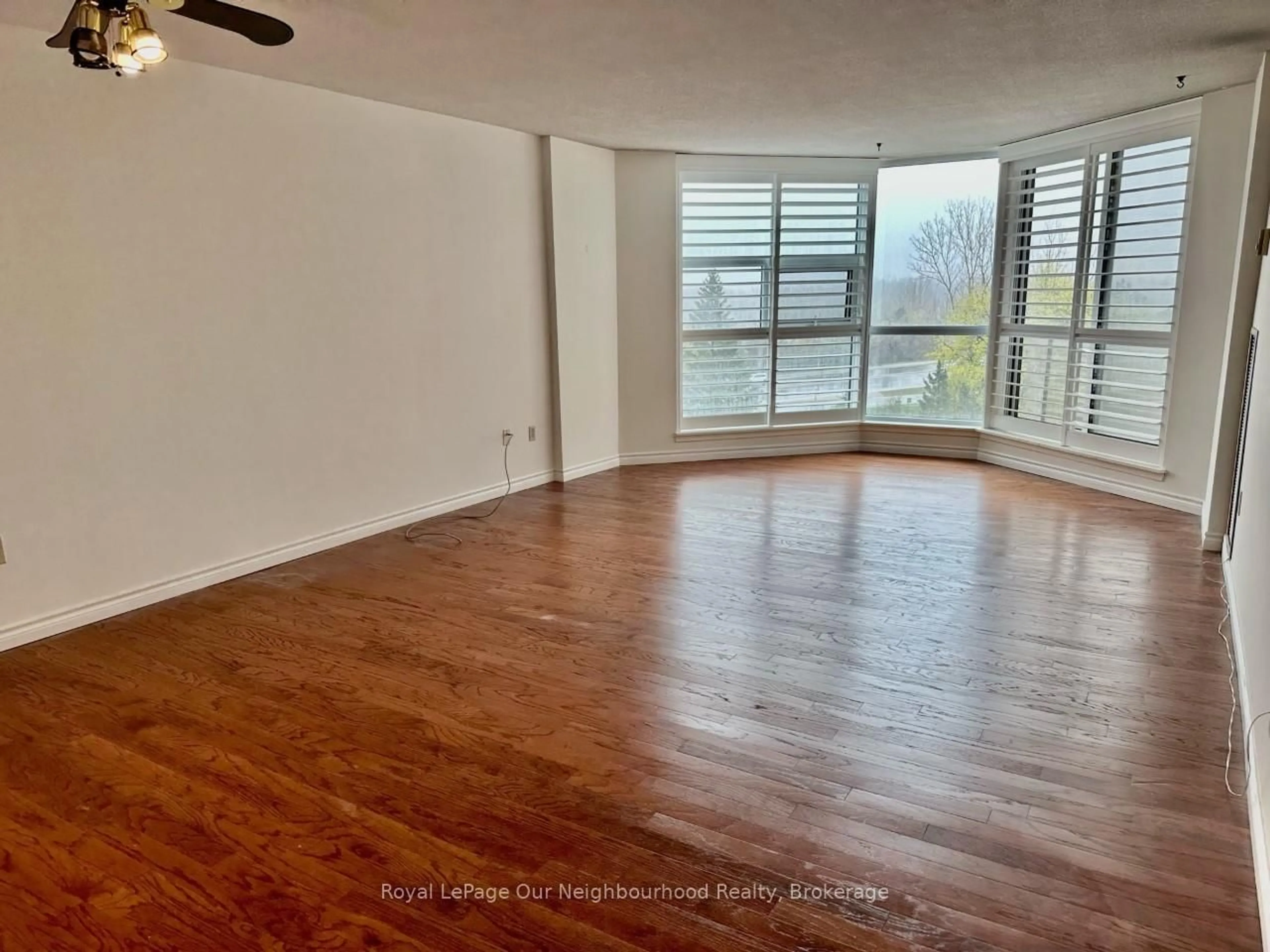 A pic of a room for 20 Dean Park Rd #611, Toronto Ontario M1B 3G9