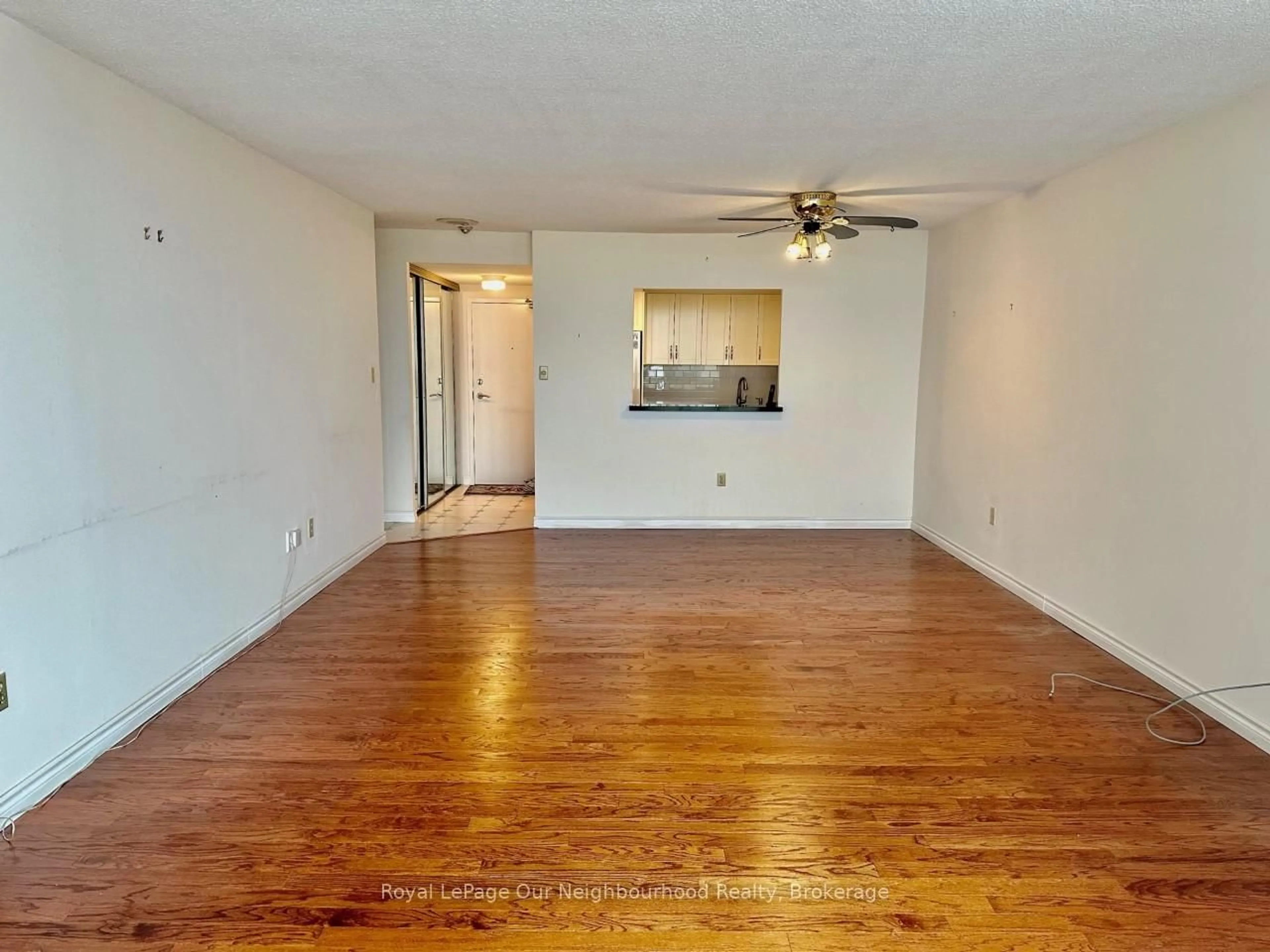 A pic of a room for 20 Dean Park Rd #611, Toronto Ontario M1B 3G9
