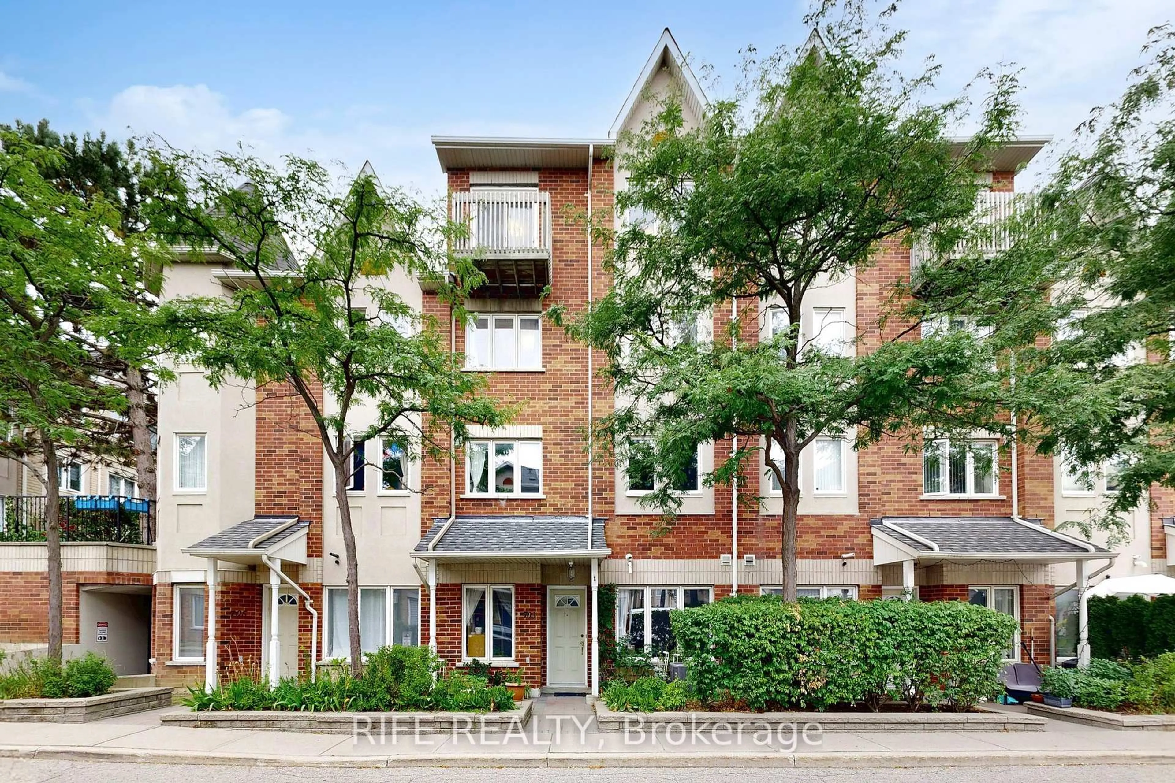 Home with brick exterior material, street for 28 Rosebank Dr #703, Toronto Ontario M1B 5Z1