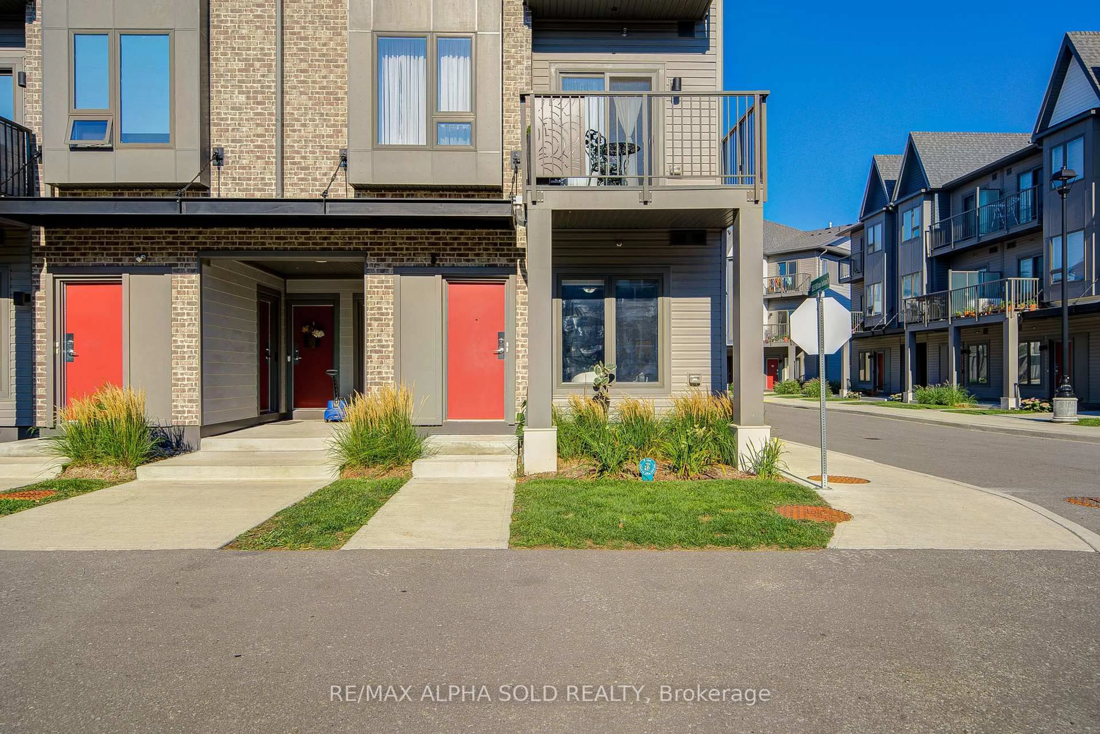 Unknown for 2635 William Jackson Dr #415, Pickering Ontario L1X 0L4