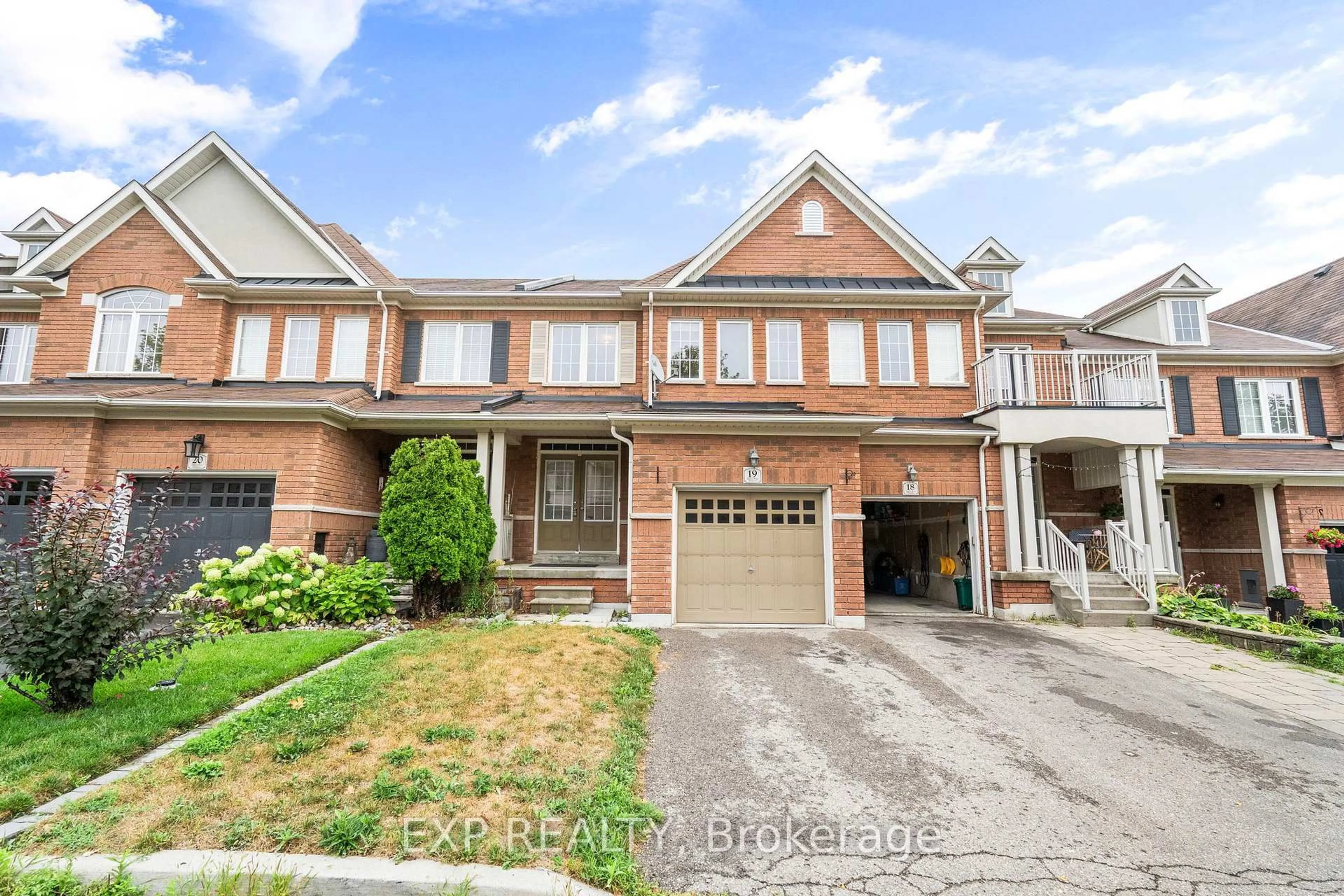 Home with brick exterior material, street for 715 Grandview St #19, Oshawa Ontario L1K 0N2