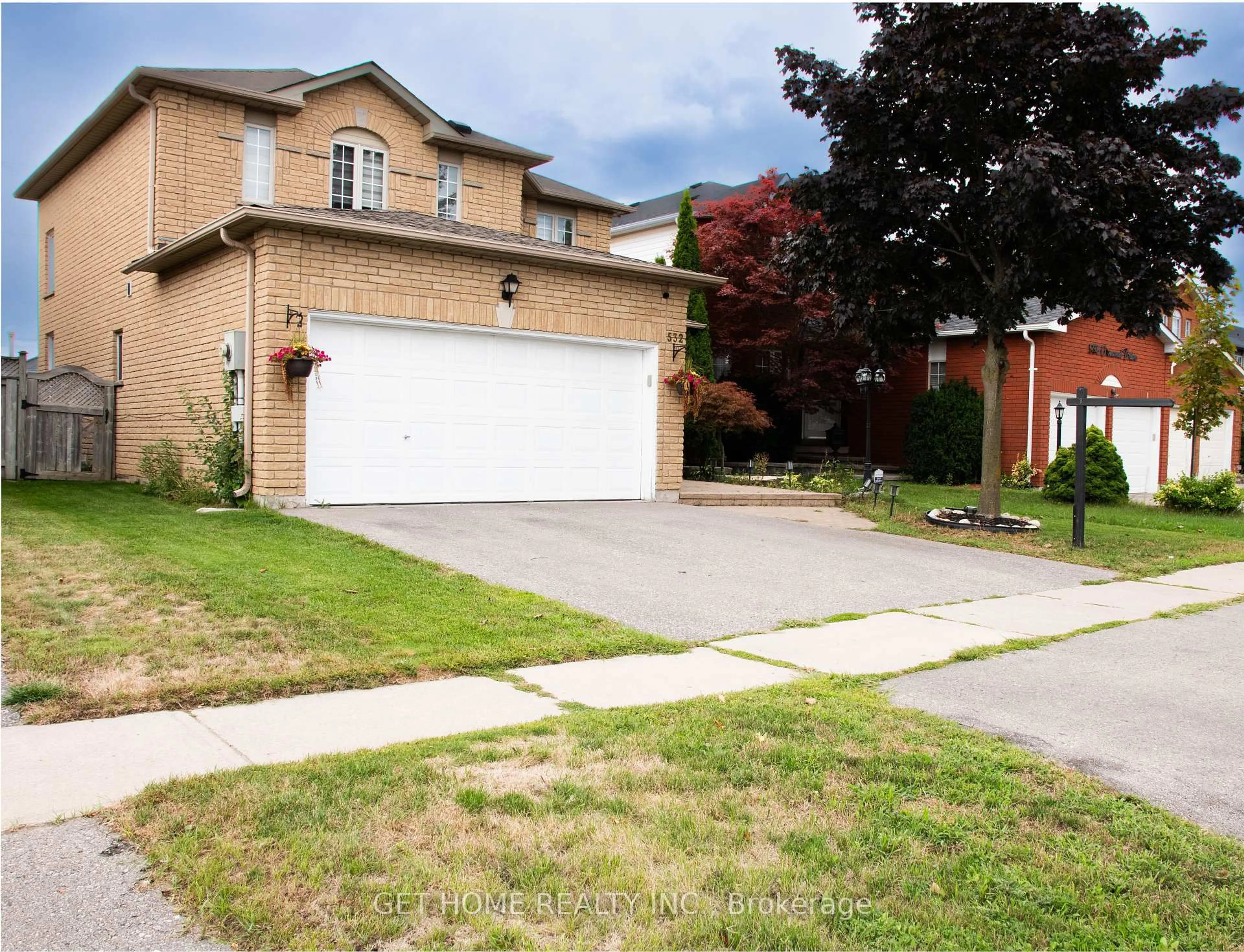 Home with brick exterior material, street for 532 Ormond Dr, Oshawa Ontario L1K 2L7