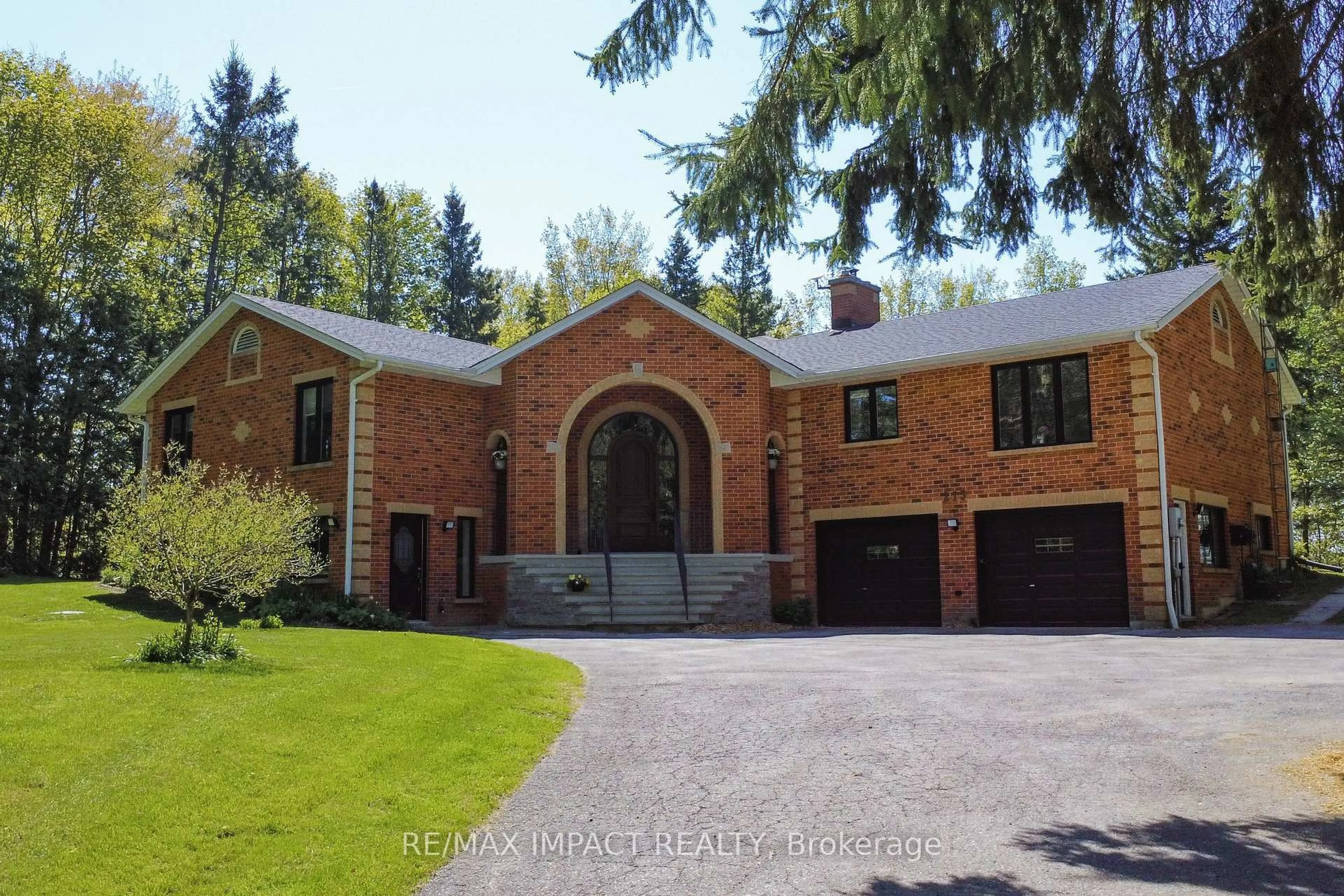 Home with brick exterior material, street for 215 Raglan Rd, Oshawa Ontario L1H 0N5