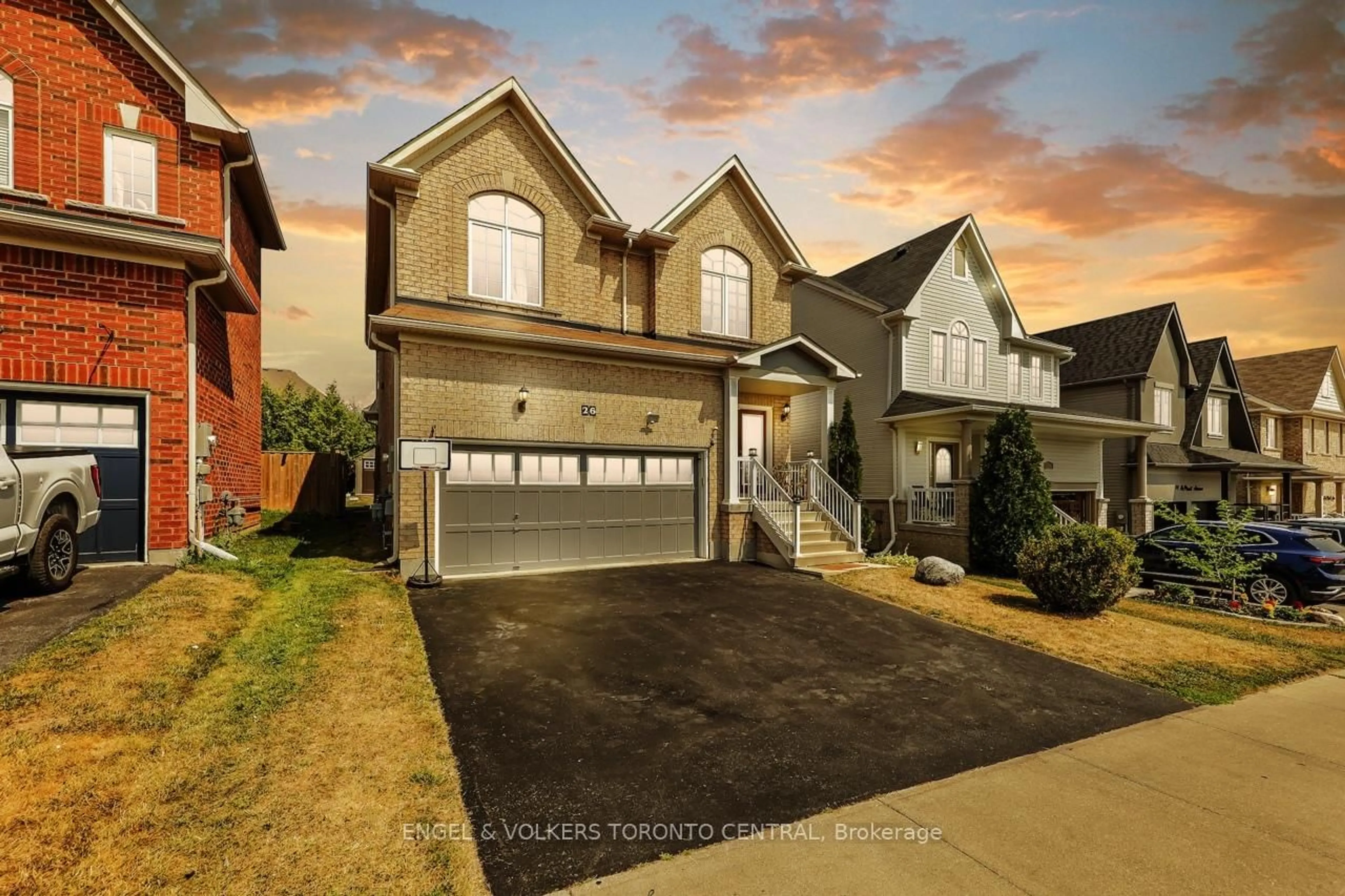 Unknown for 26 McPhail Ave, Clarington Ontario L1C 0J7