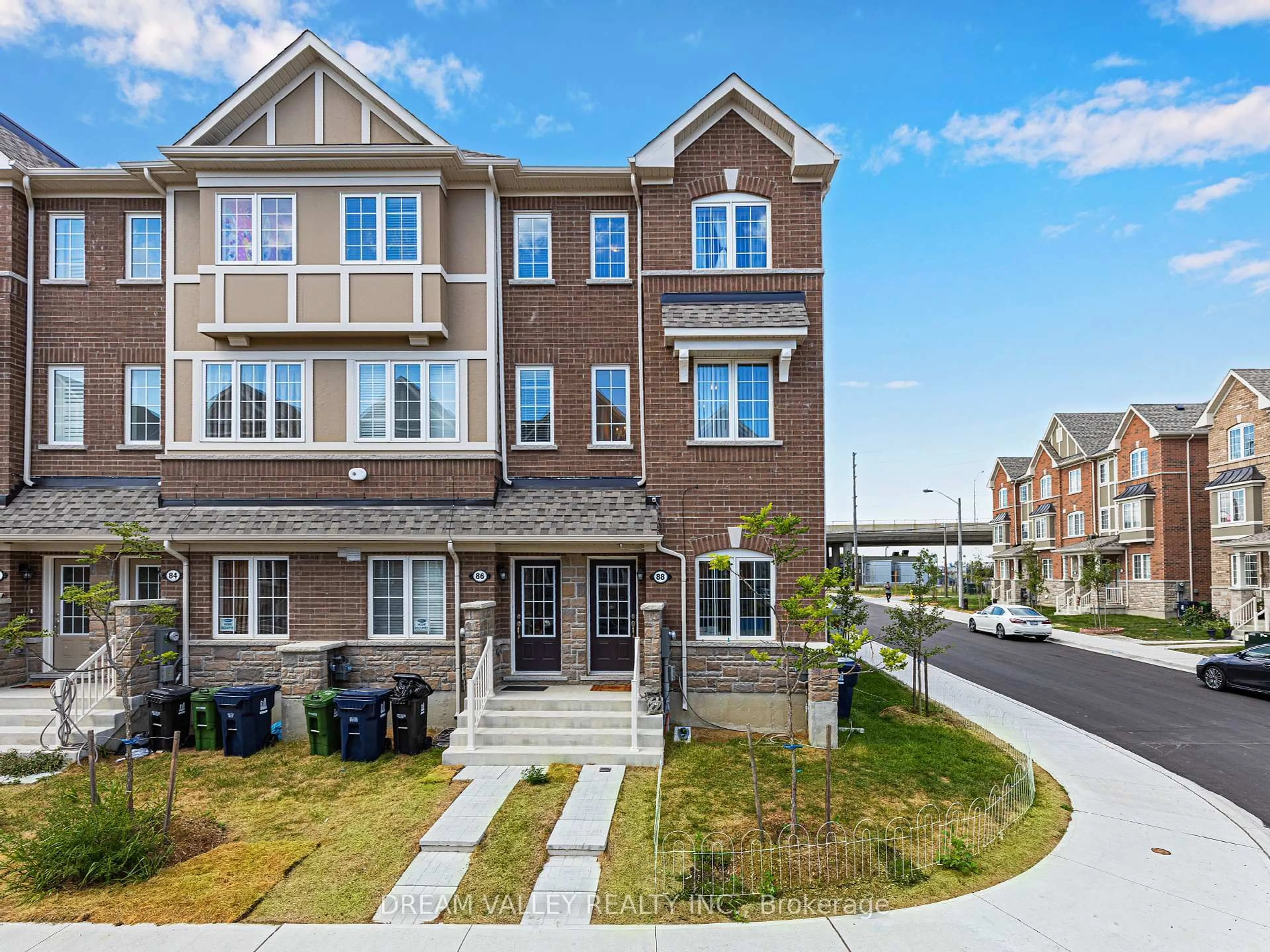 Unknown for 88 Jolly Way, Toronto Ontario M1P 0E2