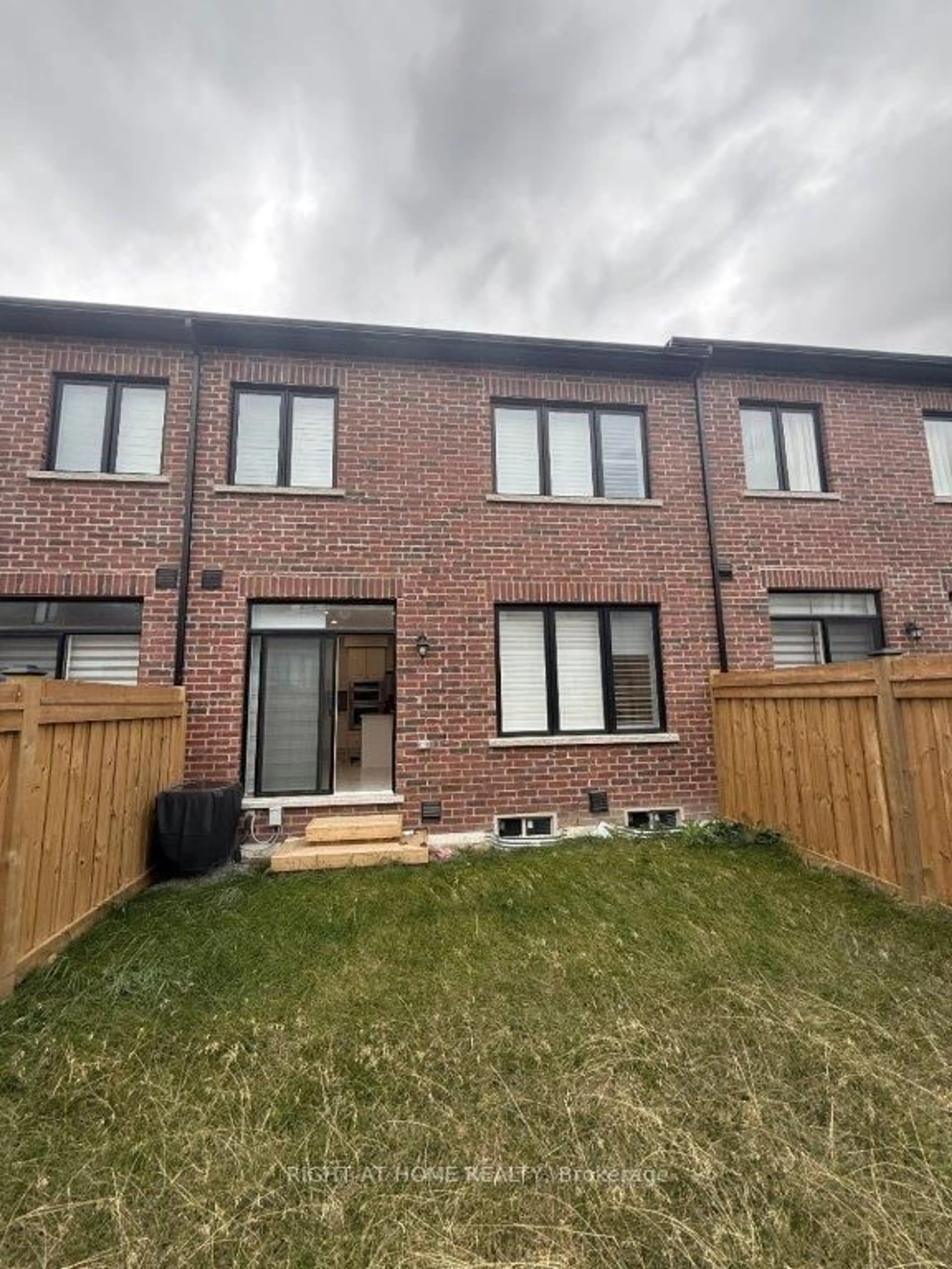 Home with brick exterior material, street for 36 Littlewood Dr, Whitby Ontario L1P 0G5
