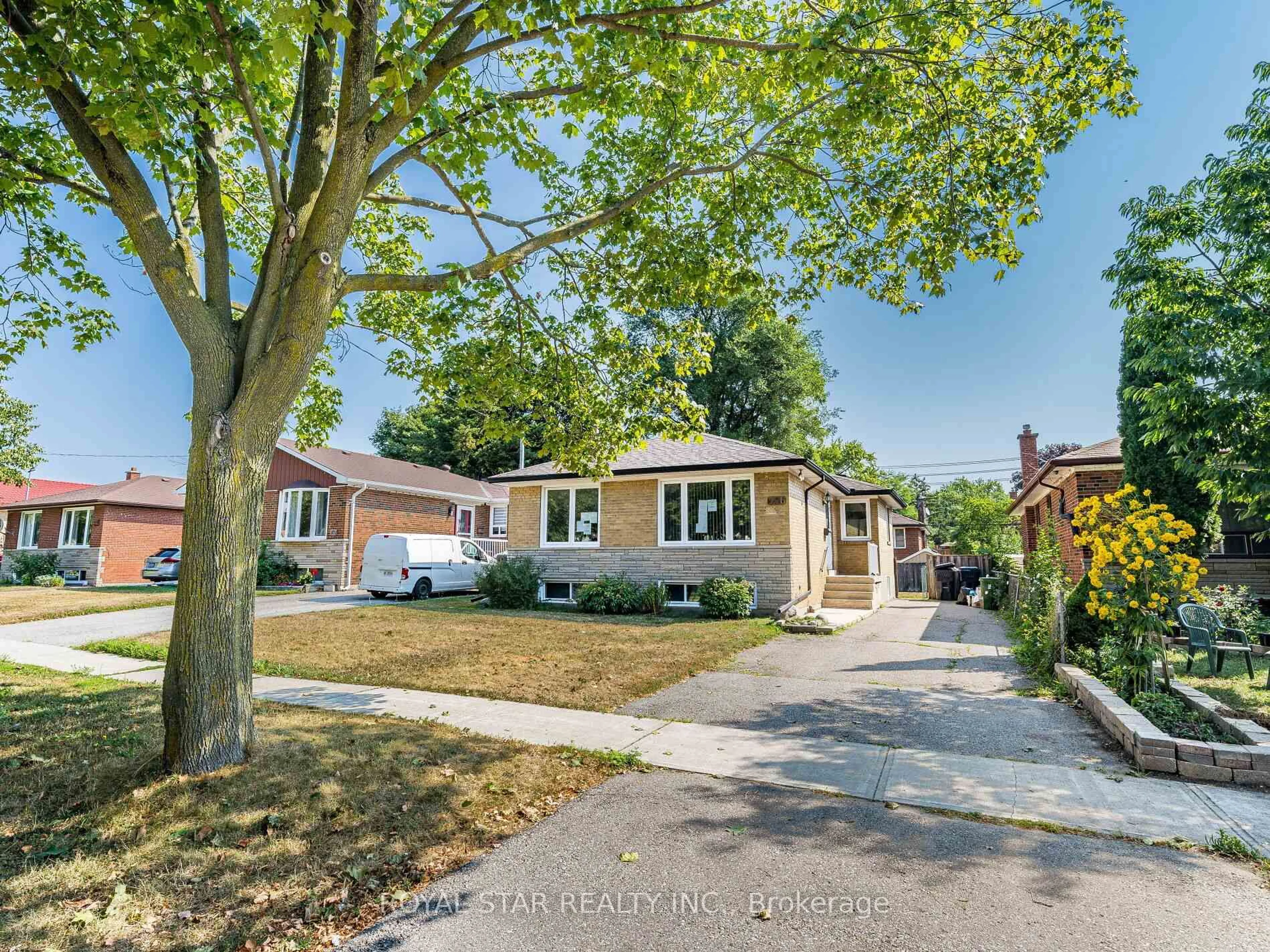 Home with brick exterior material, street for 796 Brimorton Dr, Toronto Ontario M1G 2S9