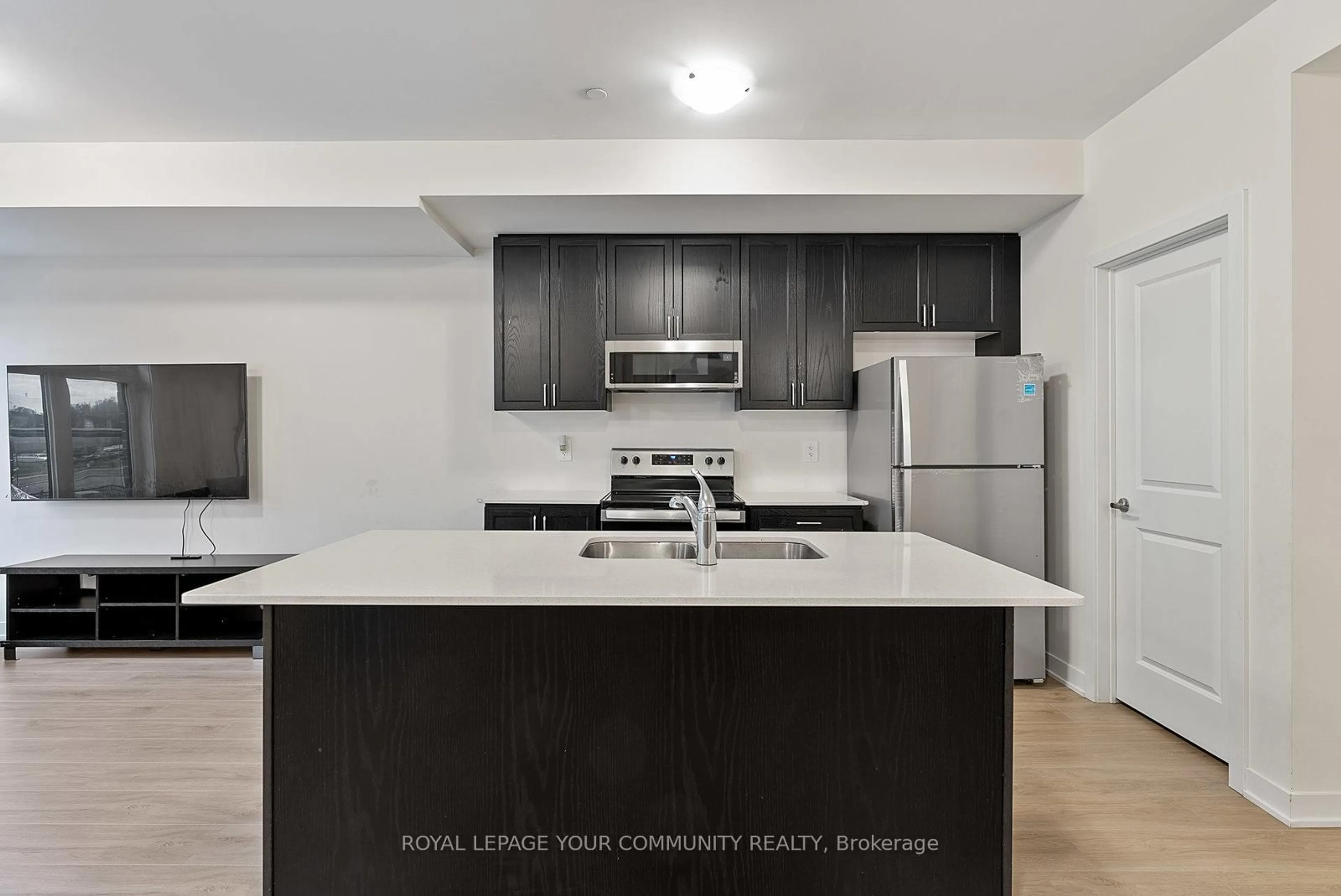 Standard kitchen, unknown for 755 Omega Dr #117, Pickering Ontario L1V 0H1