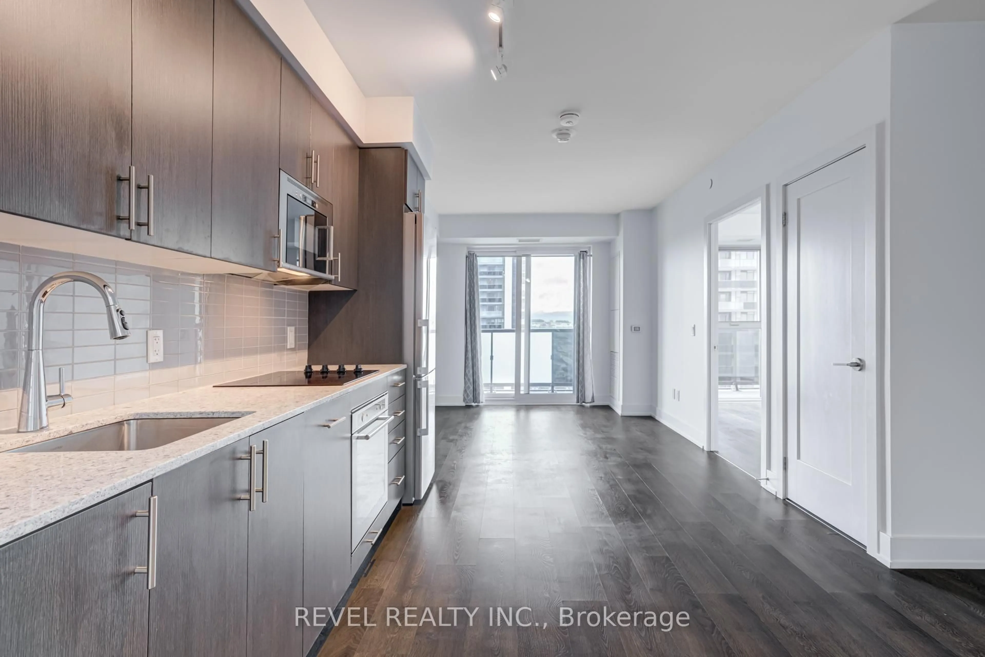 Open concept kitchen, unknown for 2550 Simcoe St #1411, Oshawa Ontario L1L 0R5