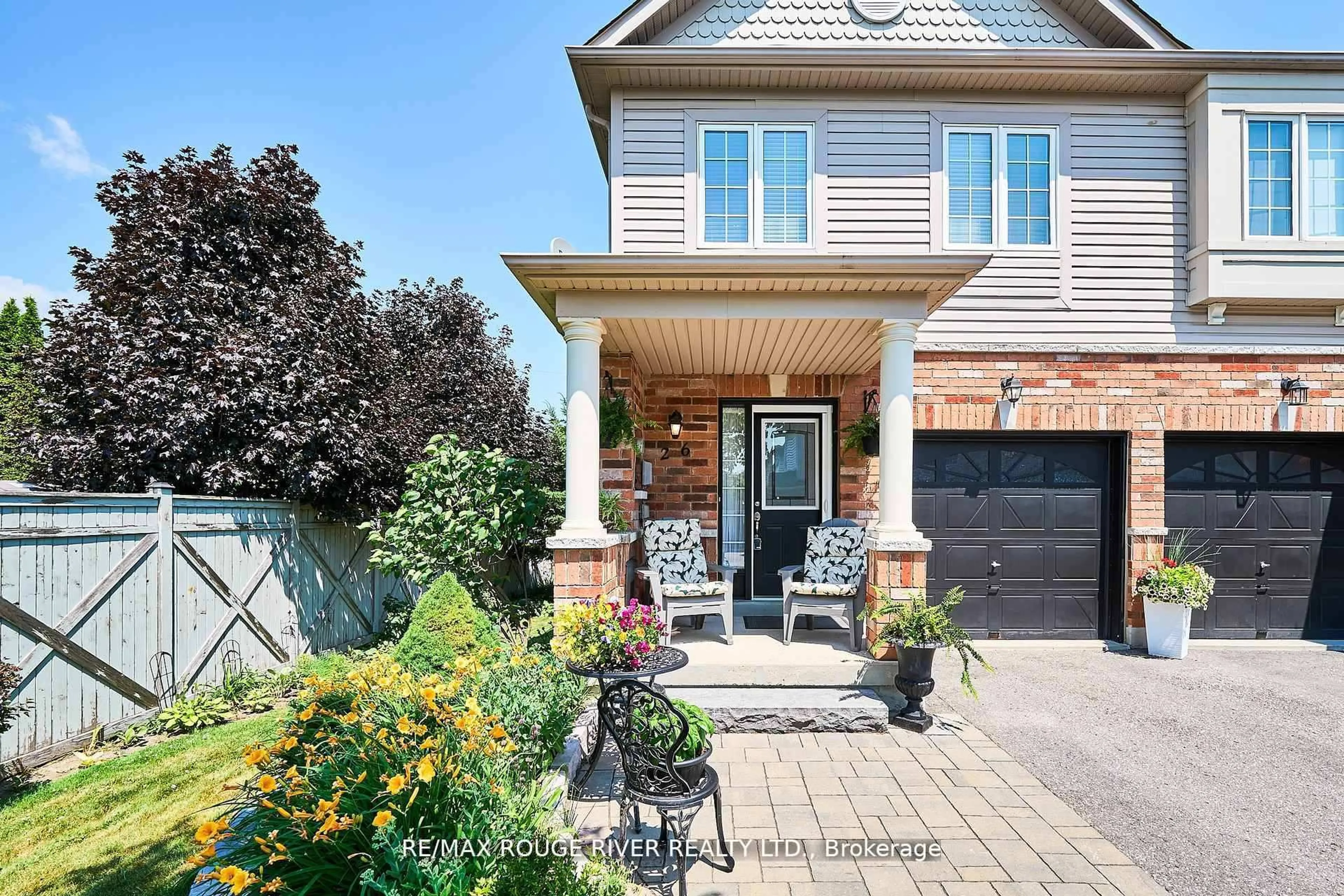 Home with brick exterior material, street for 26 Lander Cres, Clarington Ontario L1C 0L4