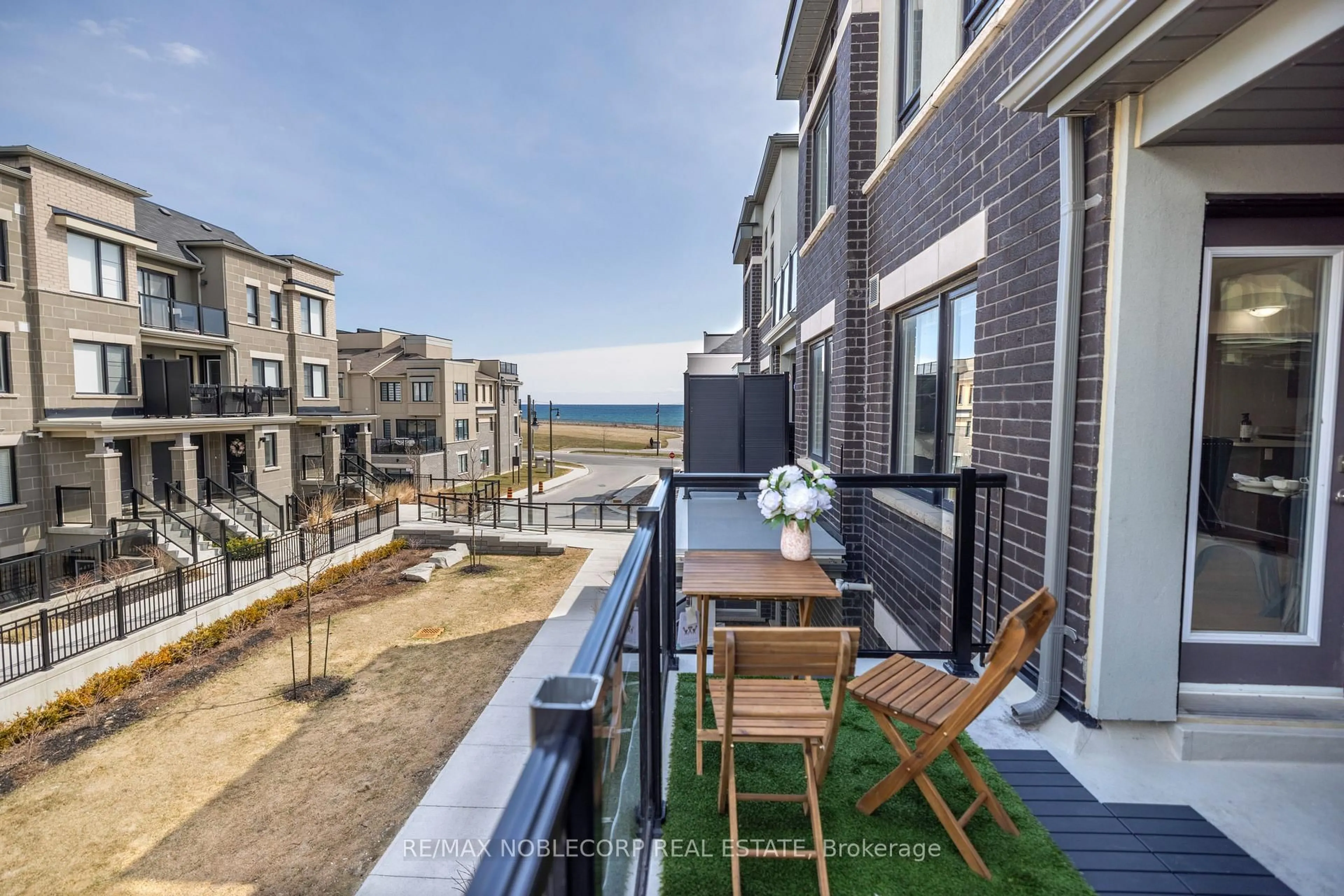 Patio, water/lake/river/ocean view for 19C Lookout Dr, Clarington Ontario L1C 7G1
