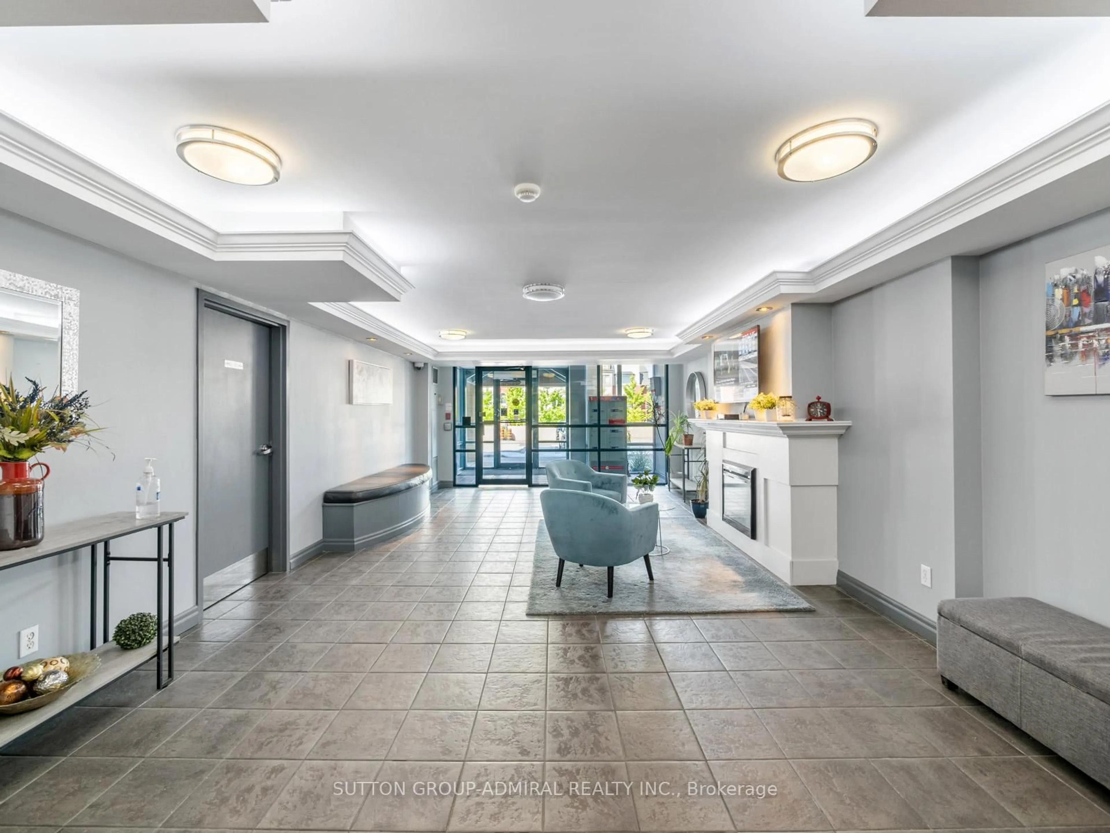 Indoor foyer for 1625 Pickering Pkwy #601, Pickering Ontario L1V 6Z6