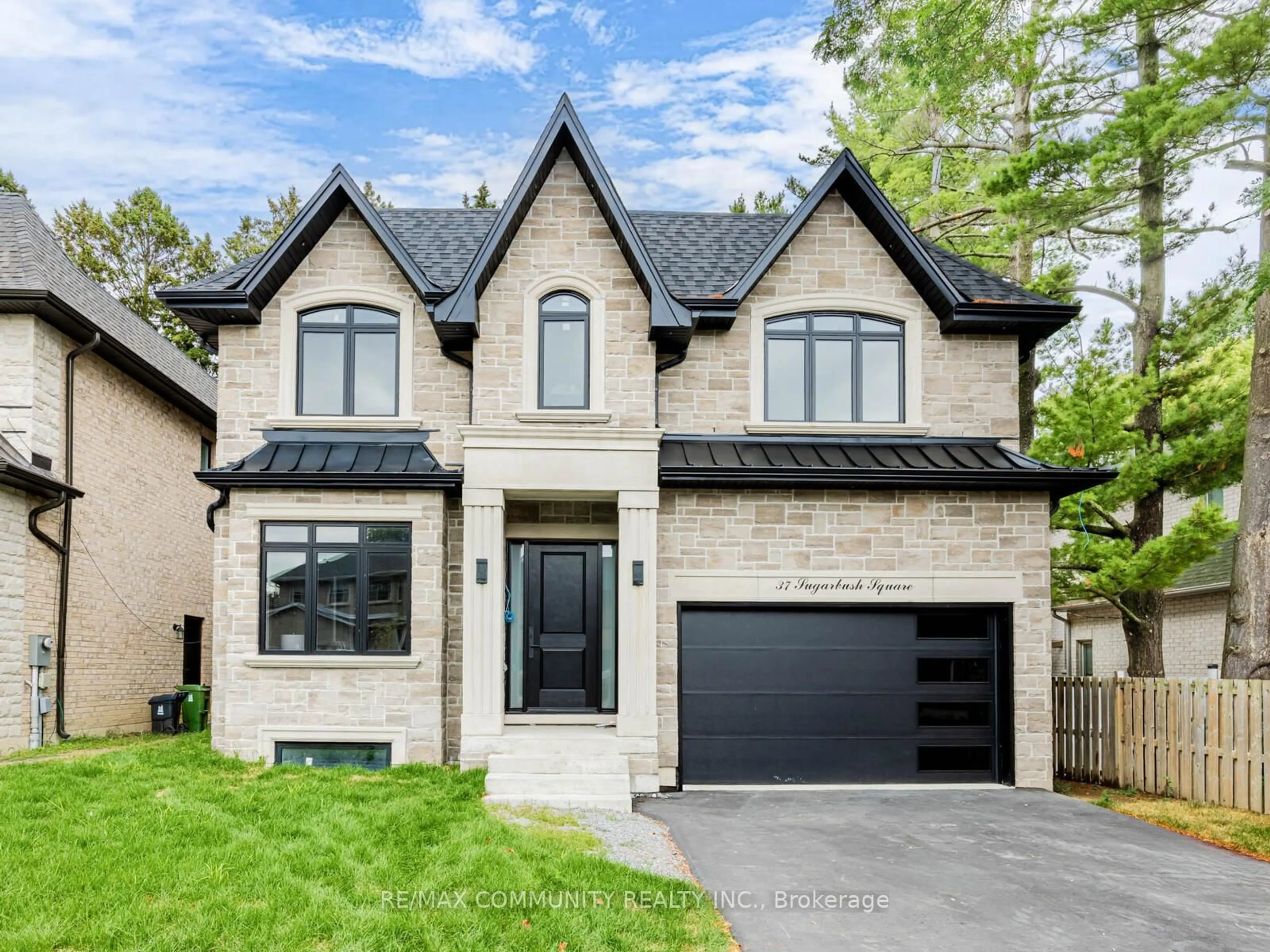 Home with brick exterior material, street for 37 Sugarbush Sq, Toronto Ontario M1C 3M6