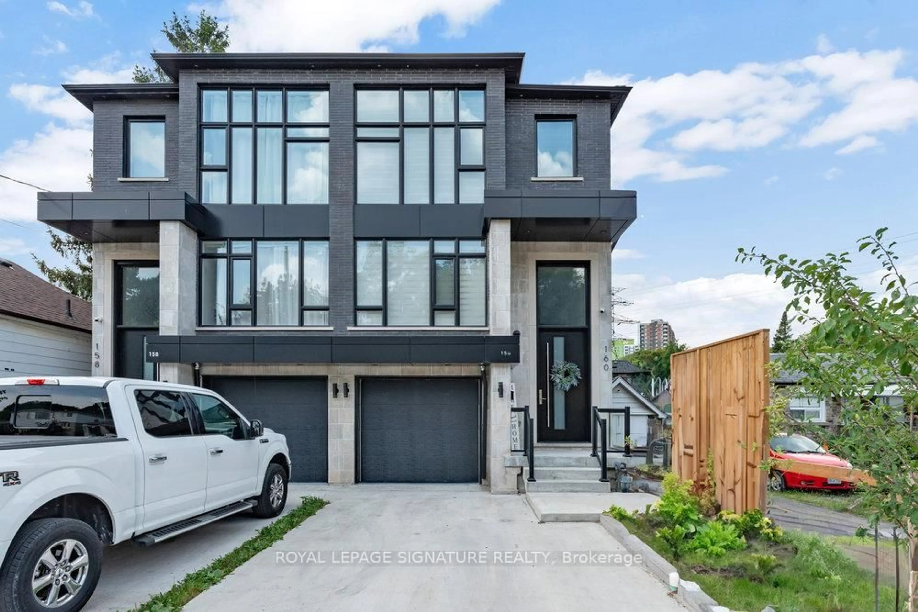 Home with brick exterior material, street for 160 Byng Ave, Toronto Ontario M1L 3P2