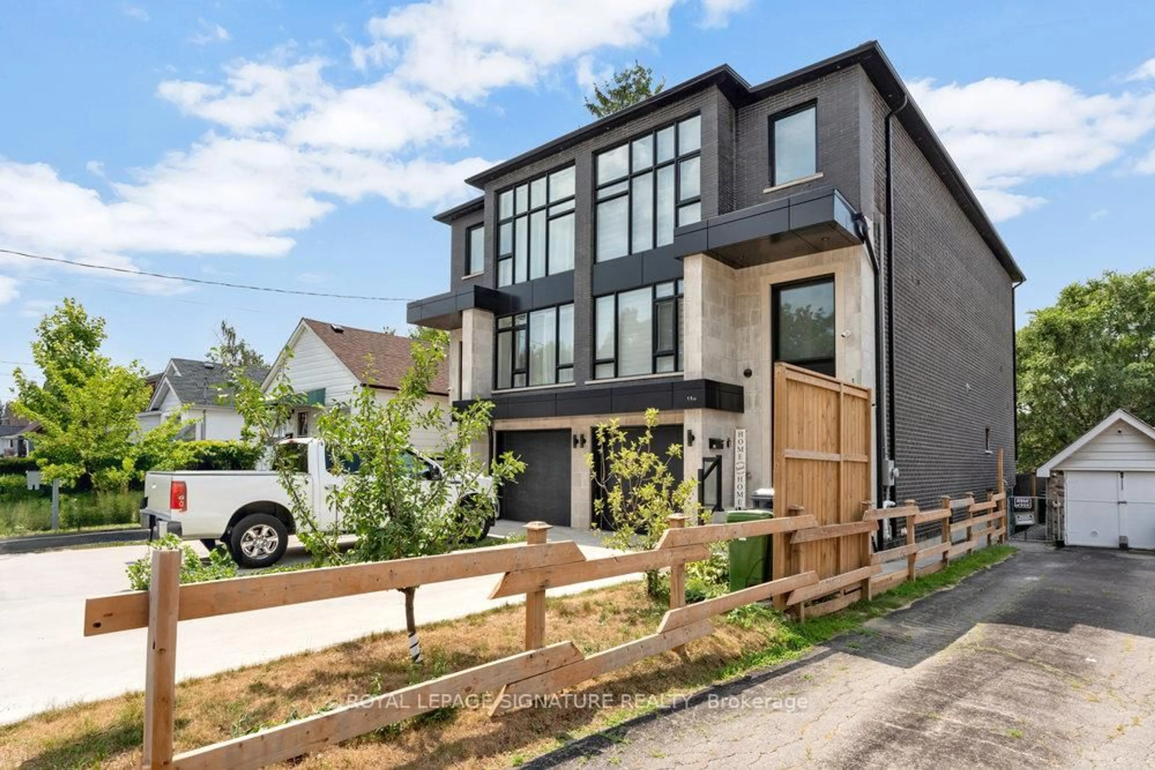 Home with brick exterior material, street for 160 Byng Ave, Toronto Ontario M1L 3P2
