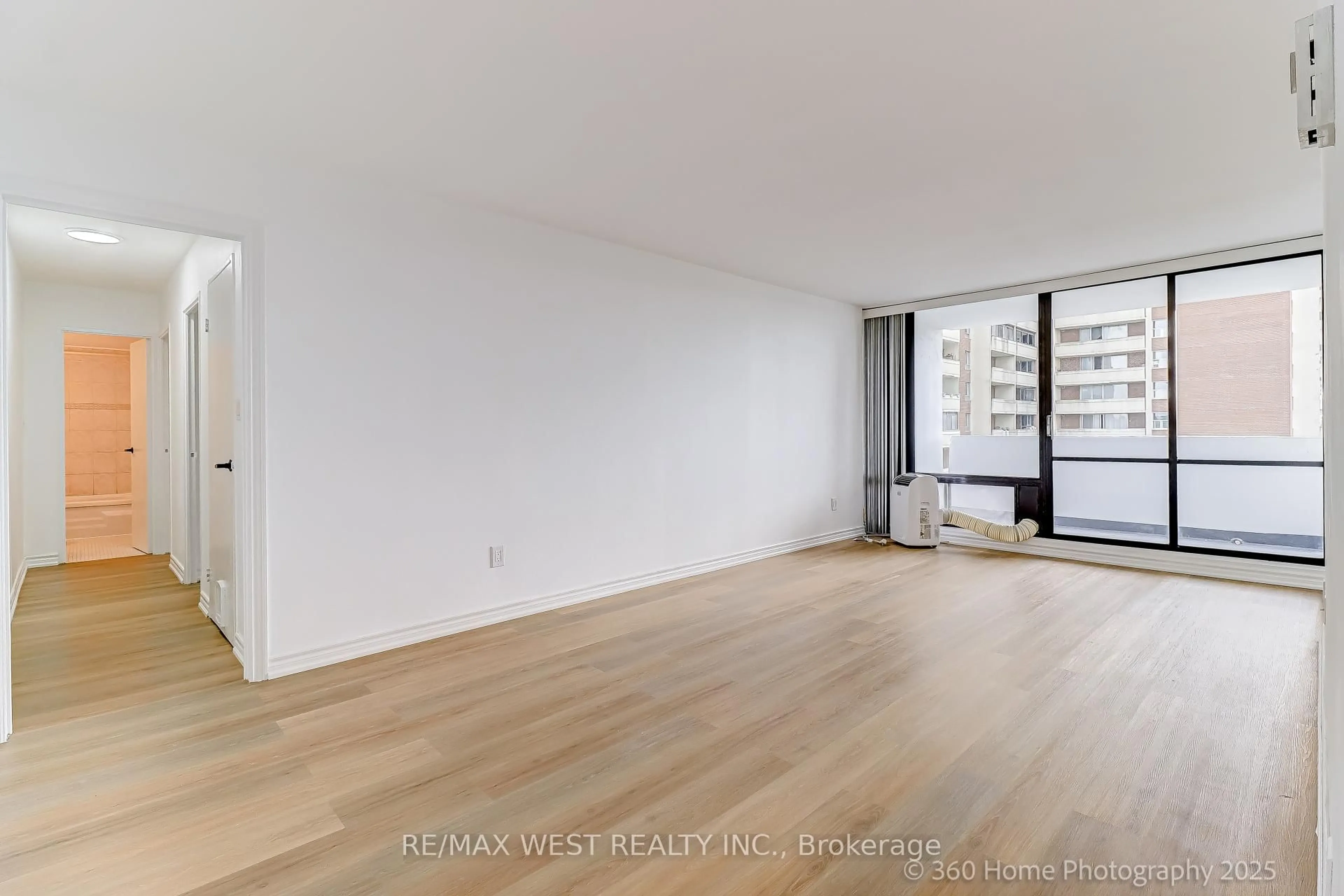 A pic of a room for 3 Massey Sq #803, Toronto Ontario M4C 5L5