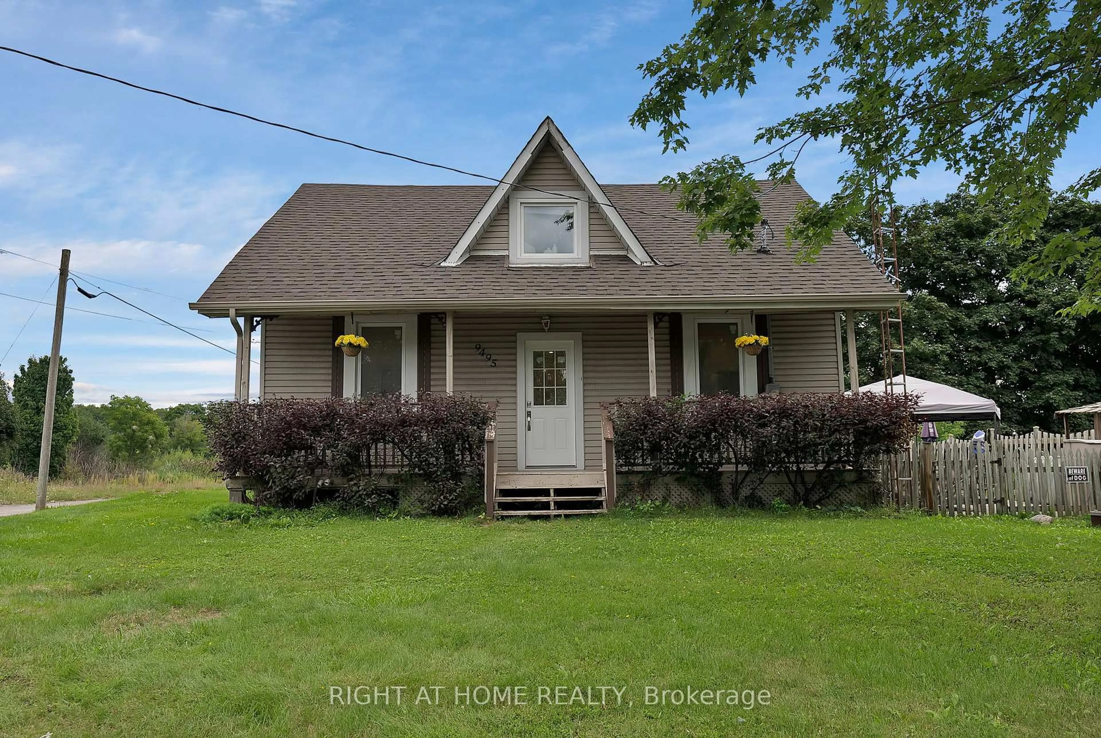 A pic from outside/outdoor area/front of a property/back of a property/a pic from drone, water/lake/river/ocean view for 9495 Baldwin St, Whitby Ontario L0B 1A0