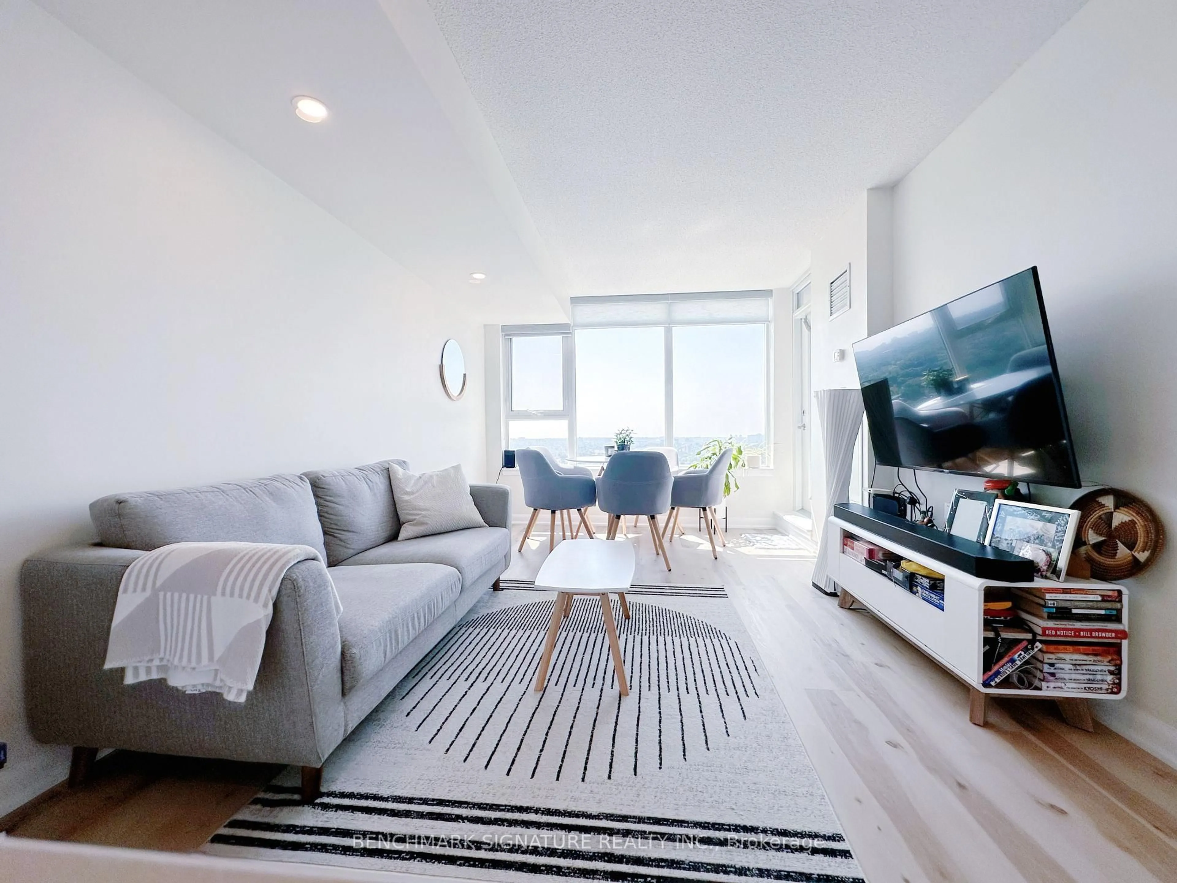 Living room with furniture, unknown for 190 Borough Dr #3007, Toronto Ontario M1P 0B6