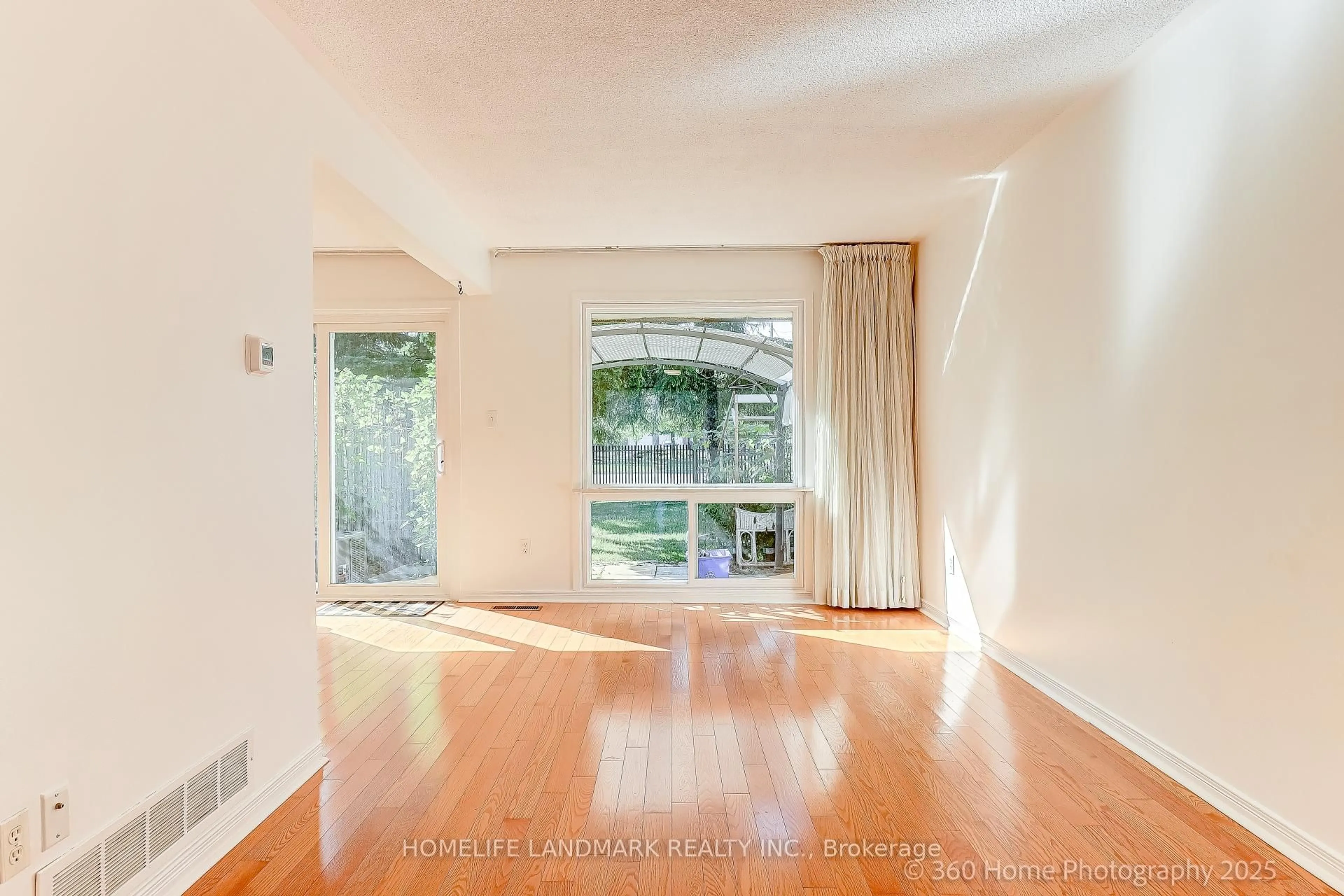 Unknown for 133 Huntingdale Blvd, Toronto Ontario M1W 1T2
