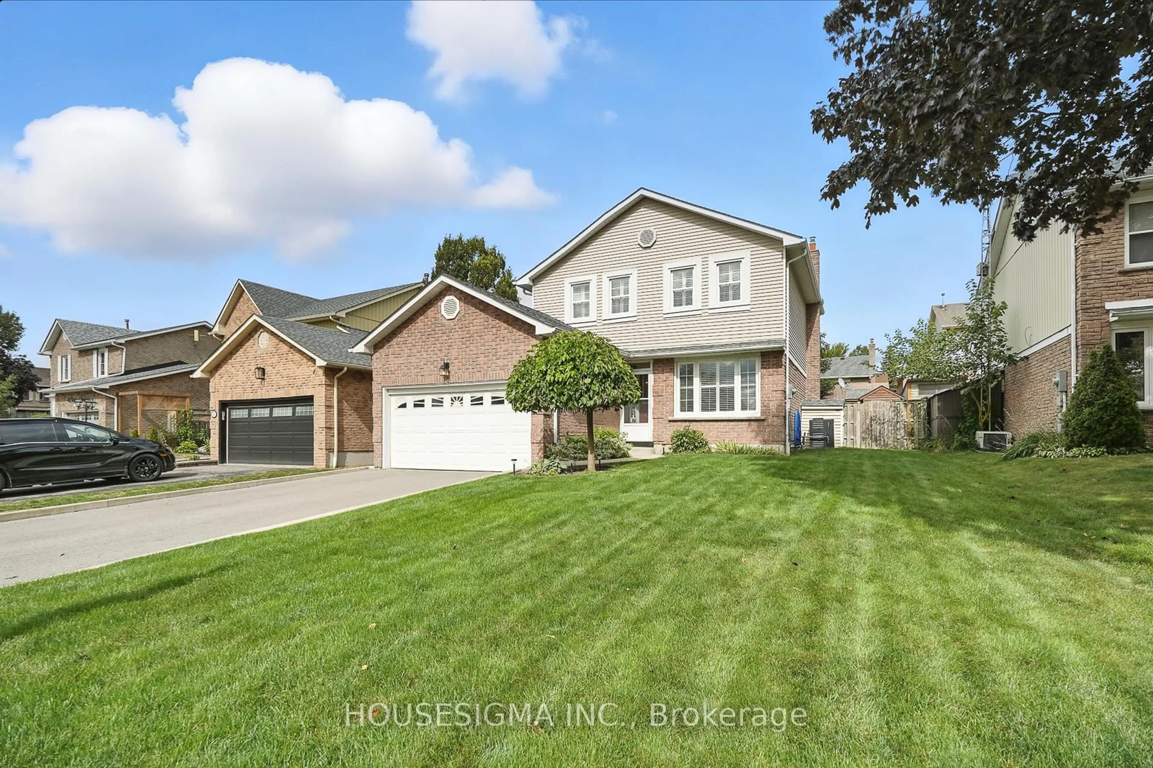 Unknown for 47 Winston Cres, Whitby Ontario L1N 6Y3