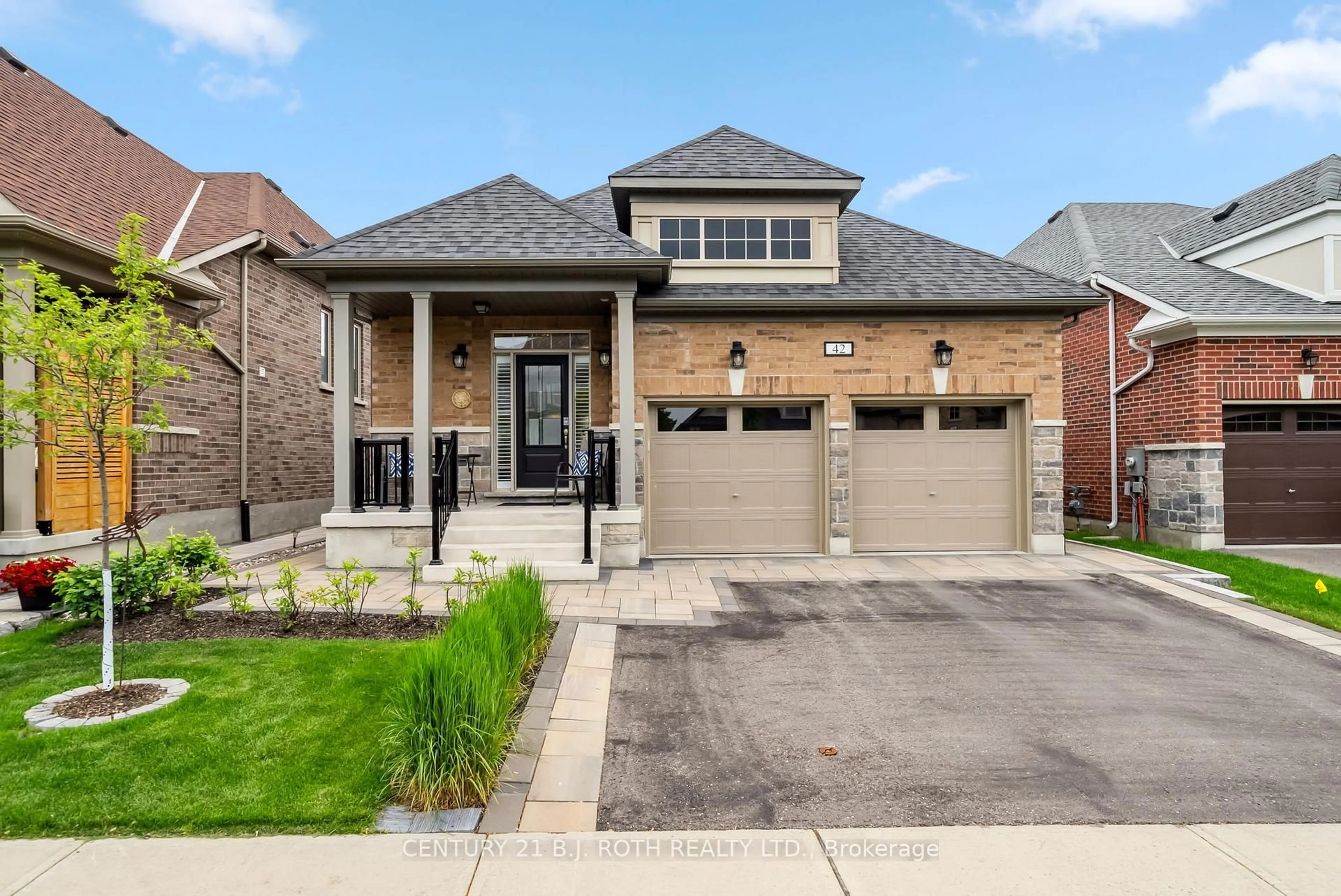 Home with brick exterior material, street for 42 Glenhaven Crt, Scugog Ontario L9L 0A8