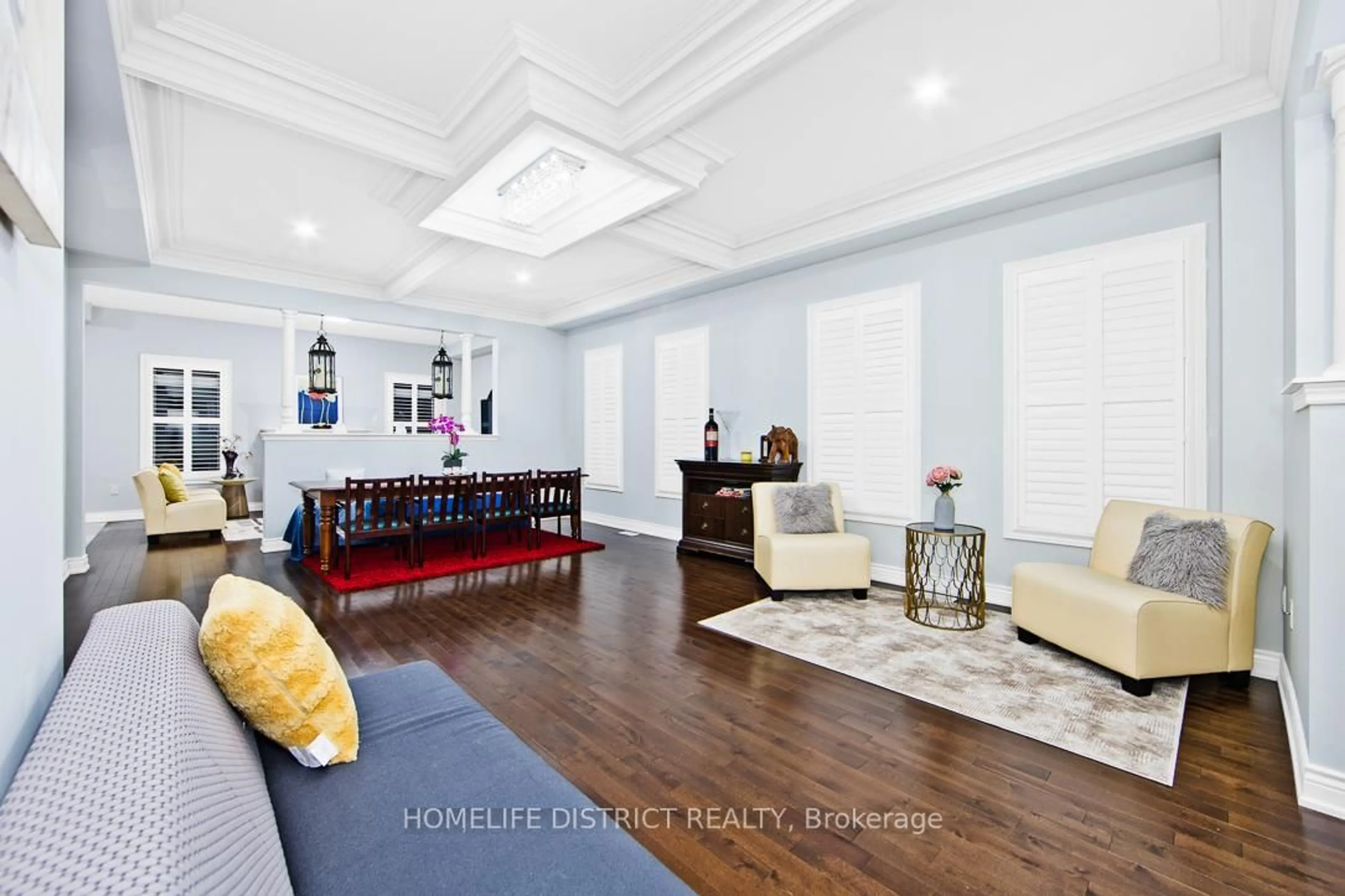 Living room with furniture, wood/laminate floor for 1794 Grandview St, Oshawa Ontario L1K 0X4