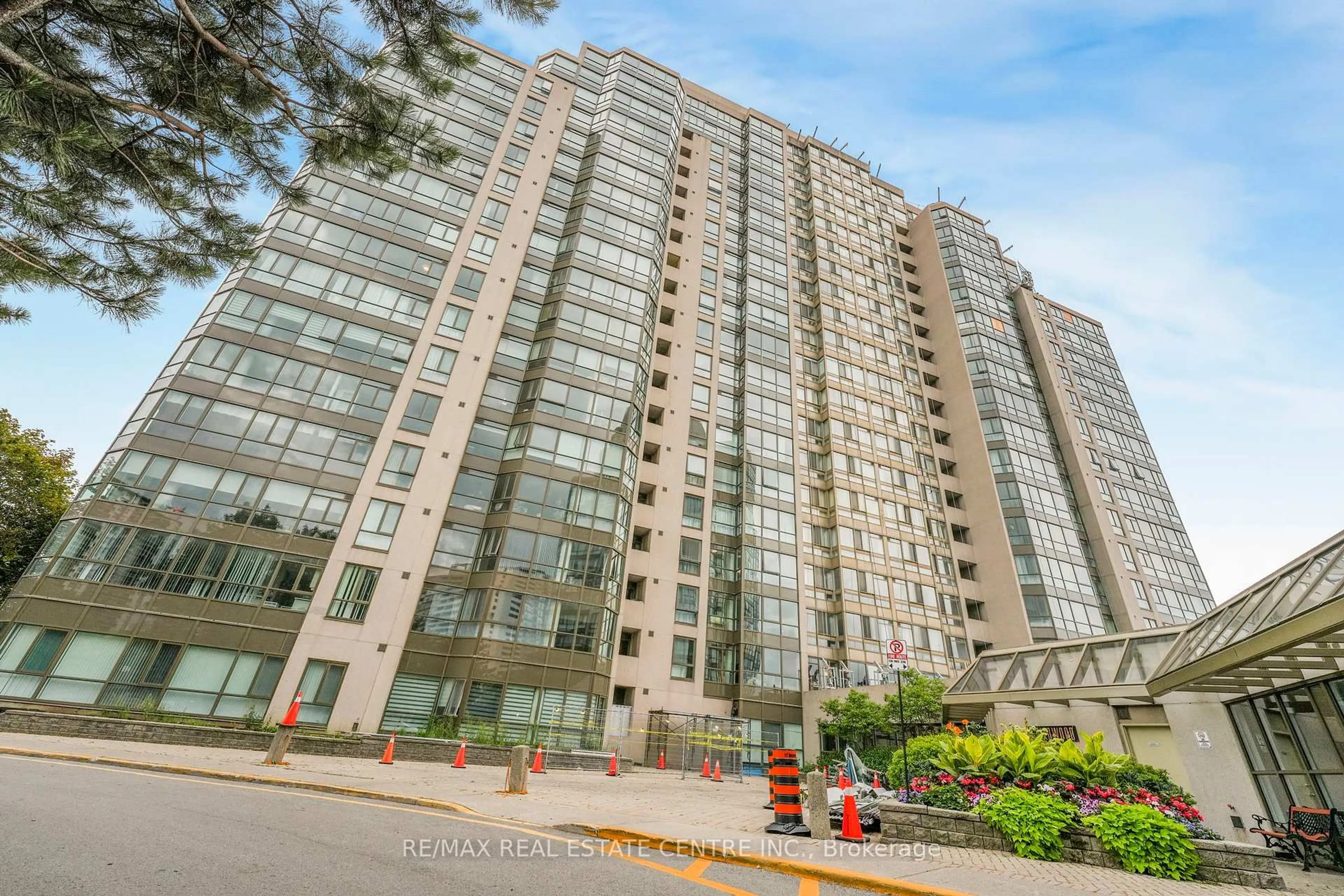 Unknown for 3233 Eglinton Ave #407, Toronto Ontario M1J 3N6