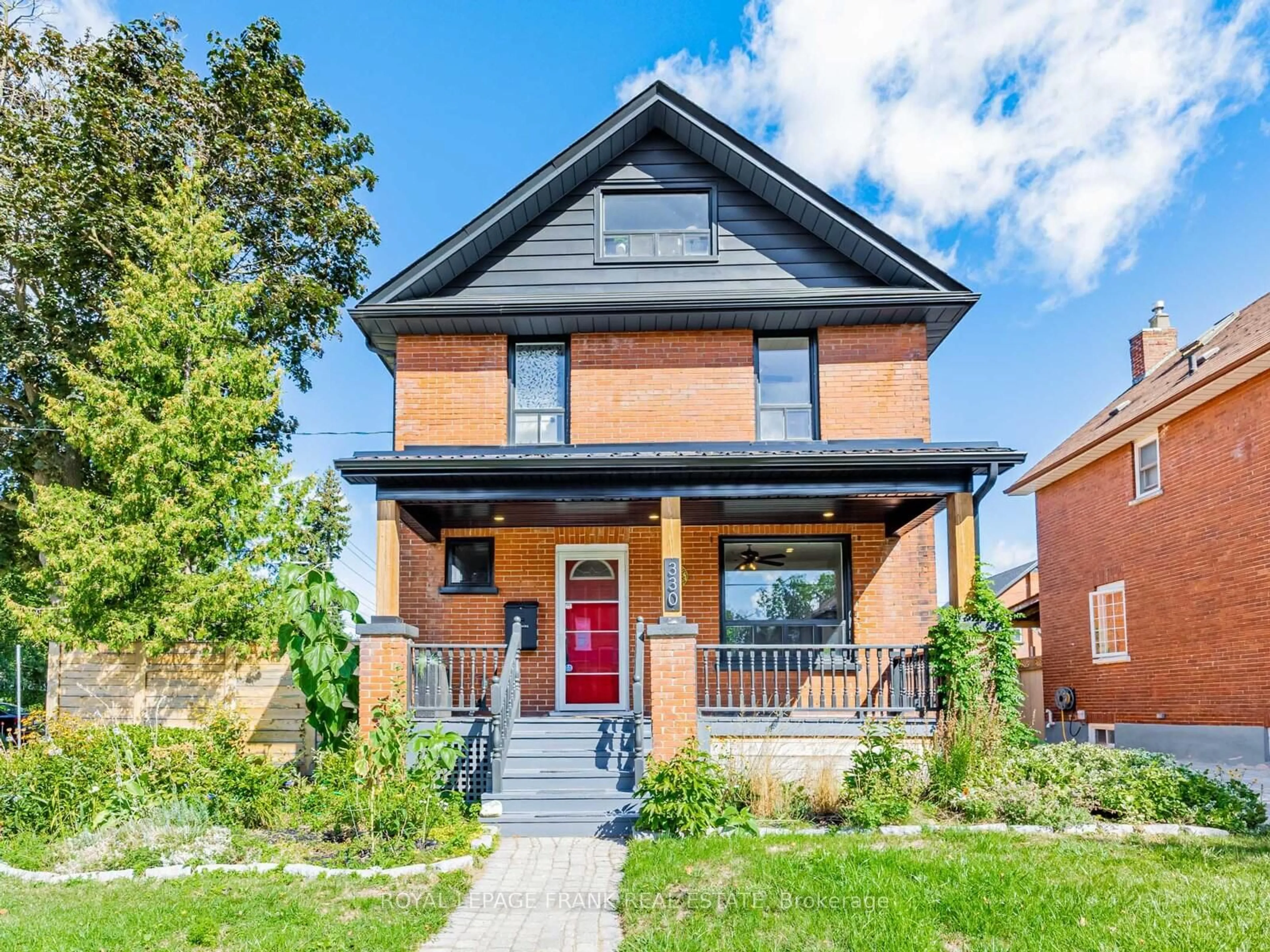 Home with brick exterior material, street for 330 Arthur St, Oshawa Ontario L1H 1P3