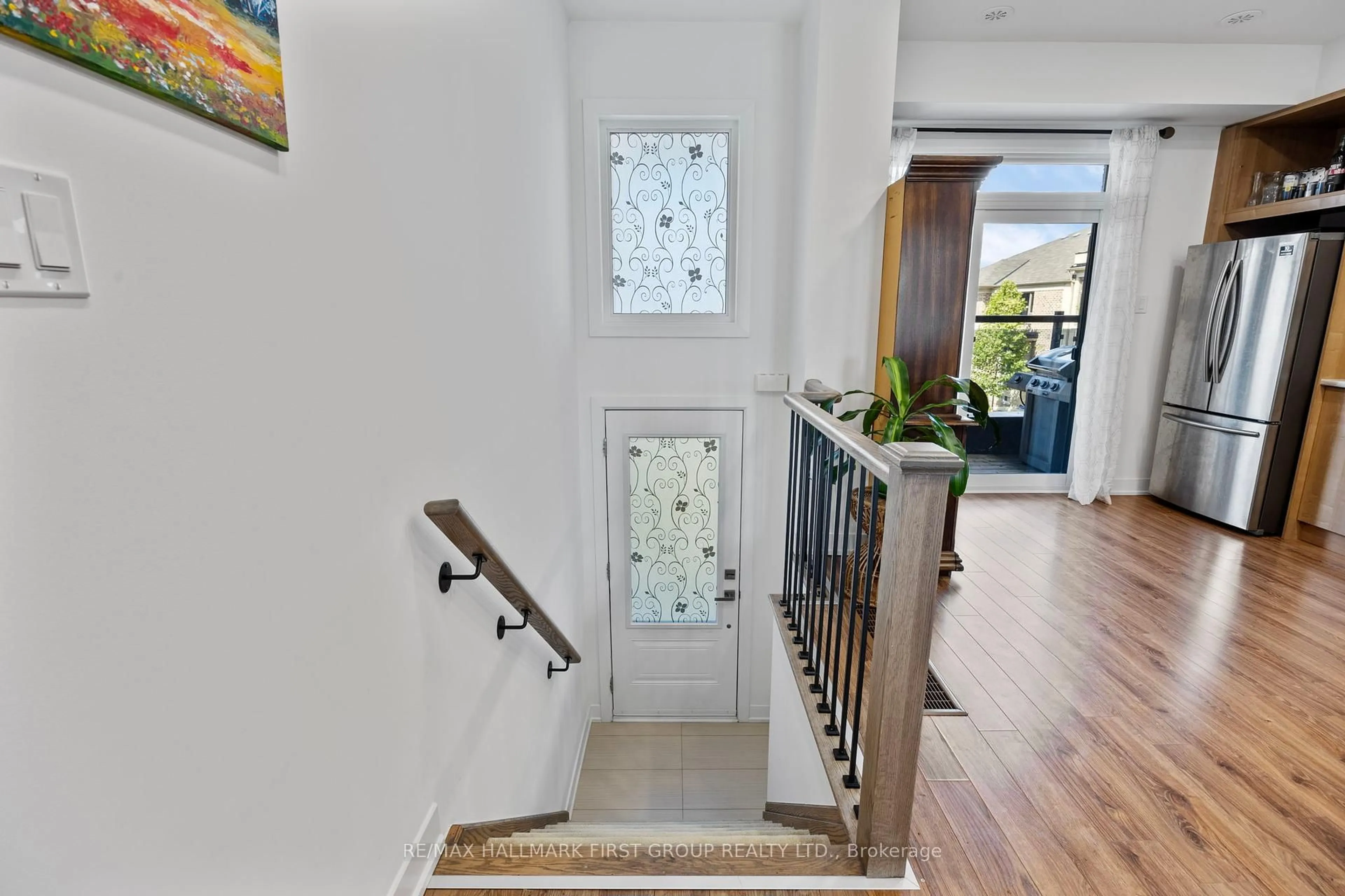 Indoor entryway for 7 Shawfield Way #79, Whitby Ontario L1R 0N8