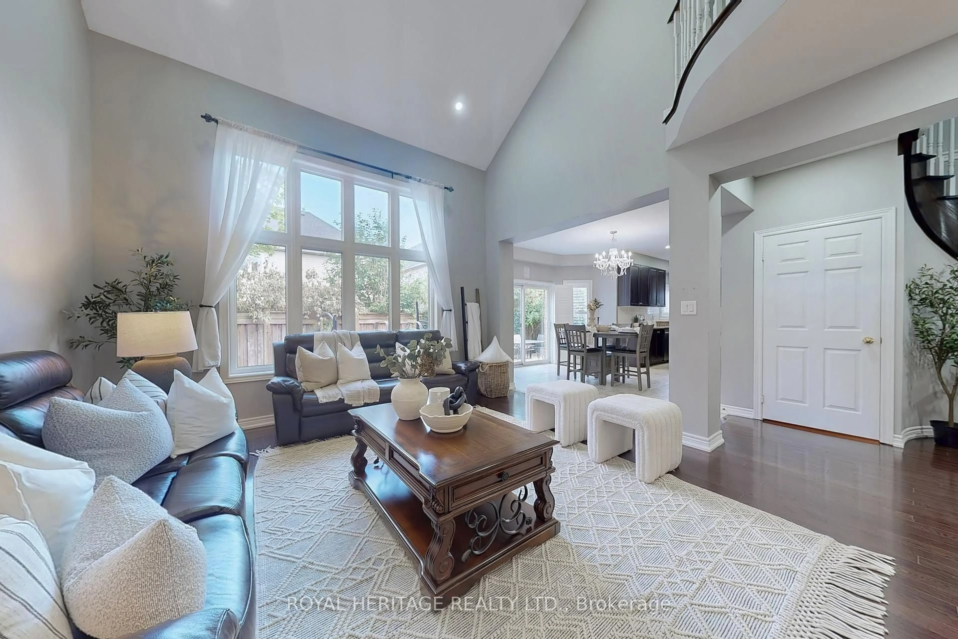 Living room with furniture, unknown for 47 Sisson Lane, Clarington Ontario L1B 0A7