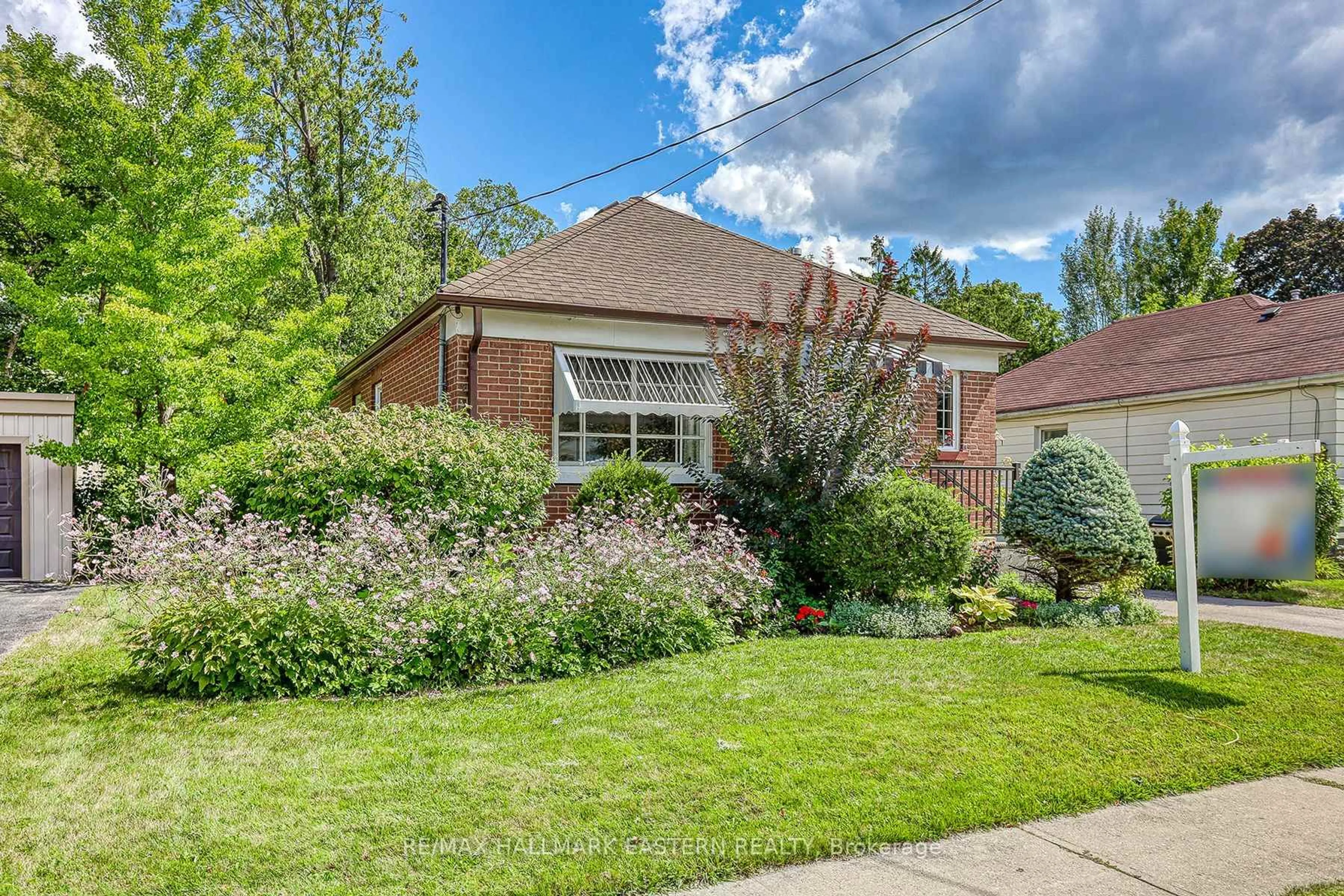 Home with brick exterior material, street for 875 Grierson St, Oshawa Ontario L1G 5K1