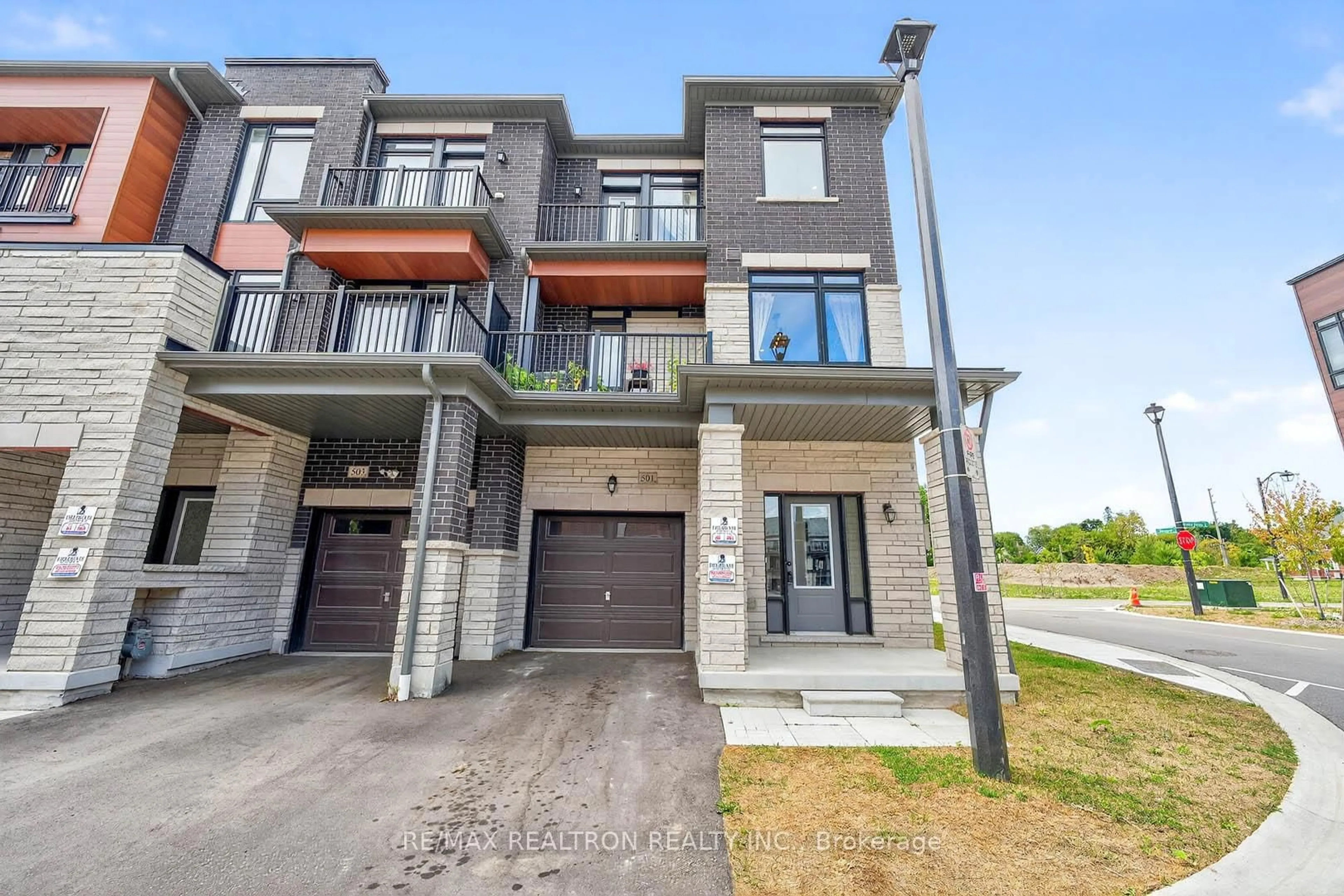 Home with brick exterior material, street for 501 Danks Ridge Dr, Ajax Ontario L1S 0H3