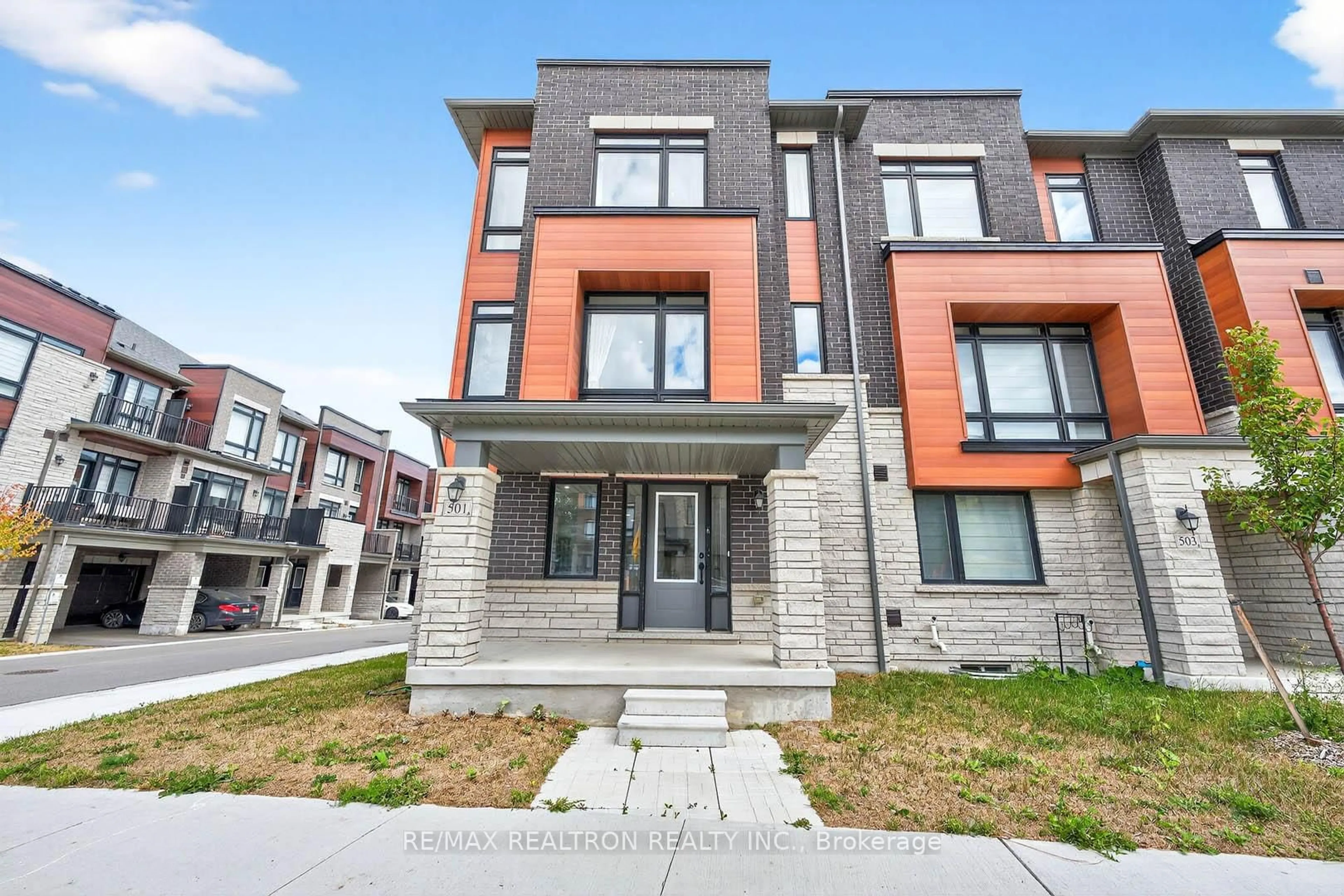 Home with brick exterior material, street for 501 Danks Ridge Dr, Ajax Ontario L1S 0H3