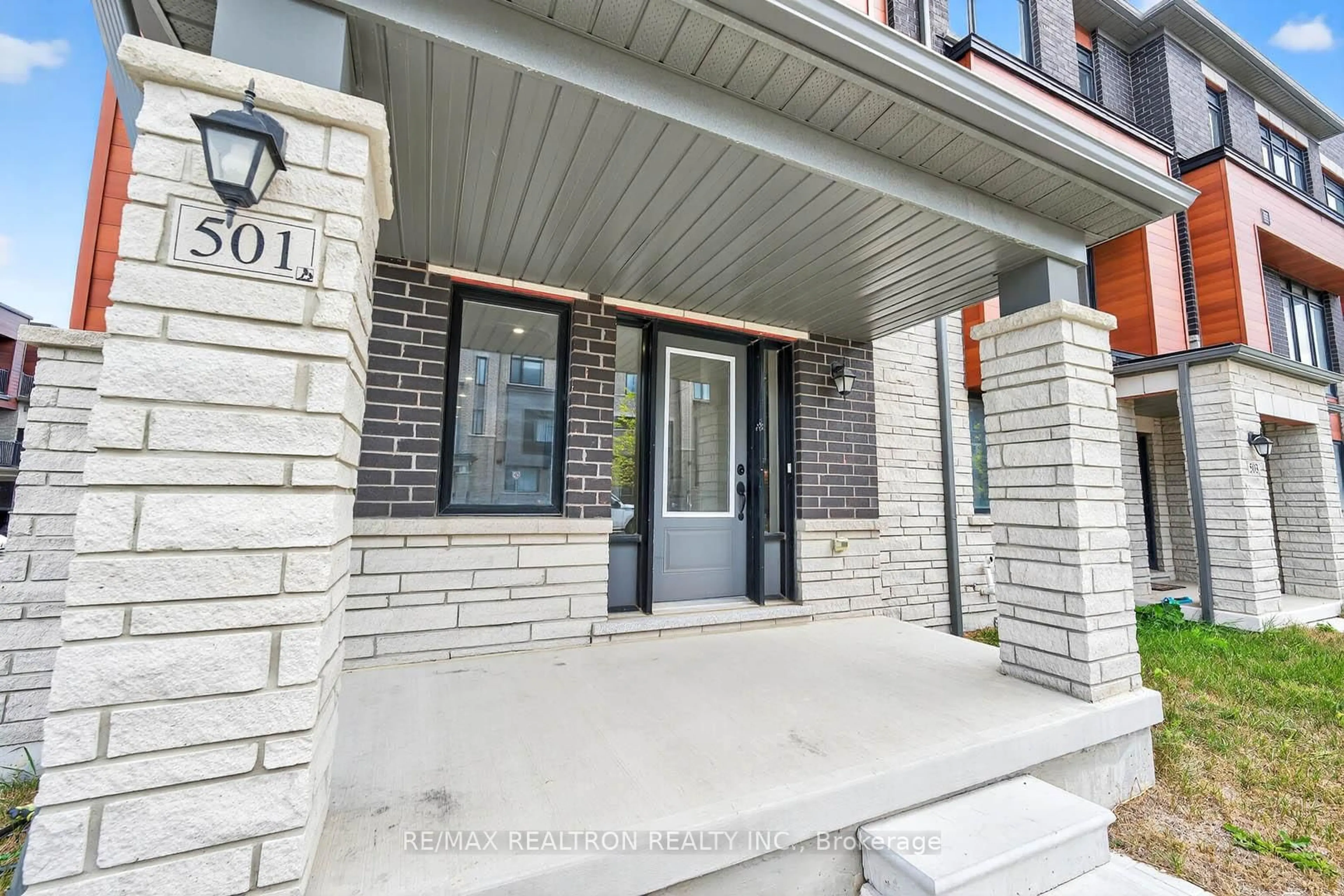 Unknown for 501 Danks Ridge Dr, Ajax Ontario L1S 0H3
